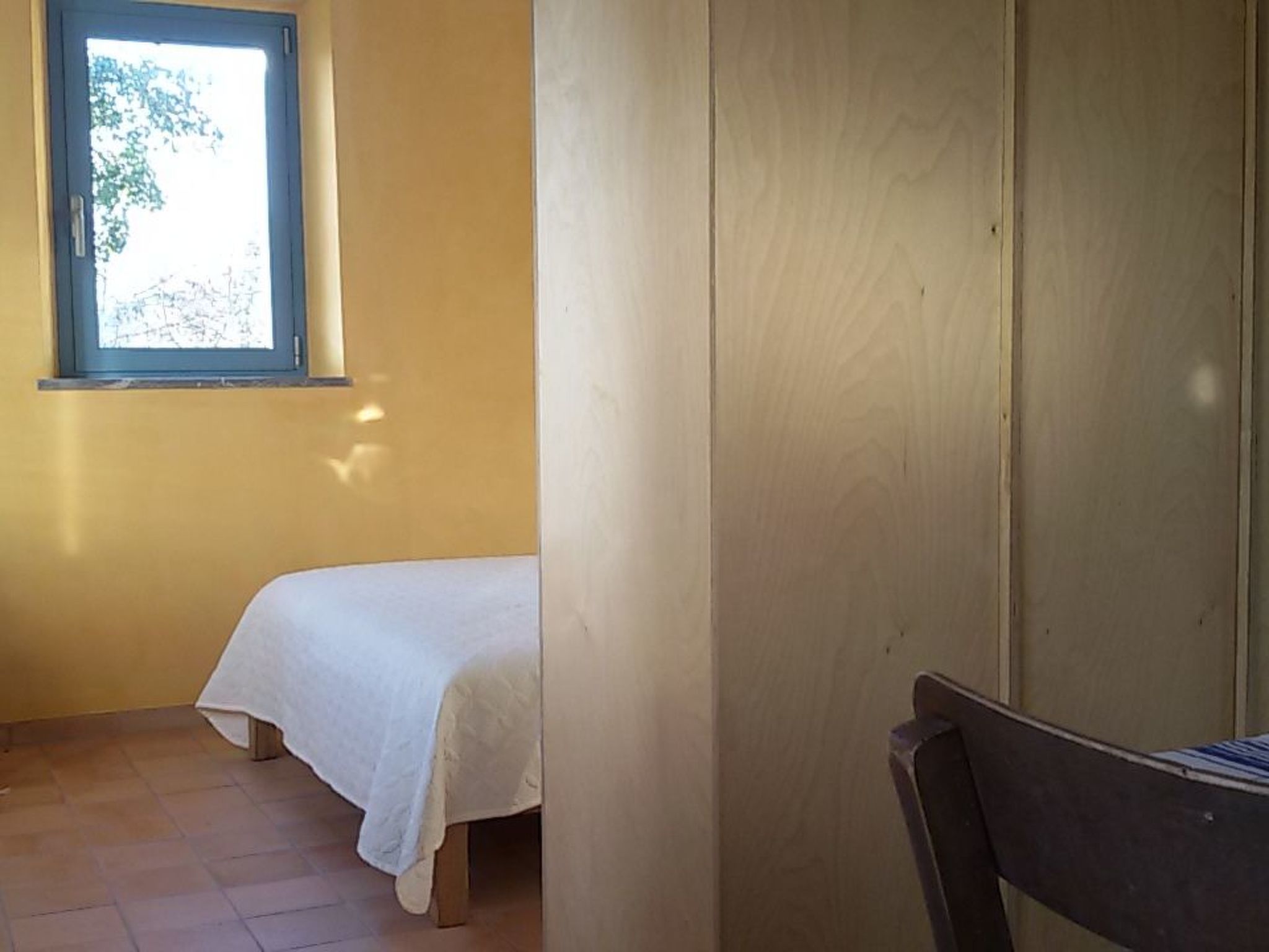 Kleines feines helles Appartment im Gruenen mit Meerblick