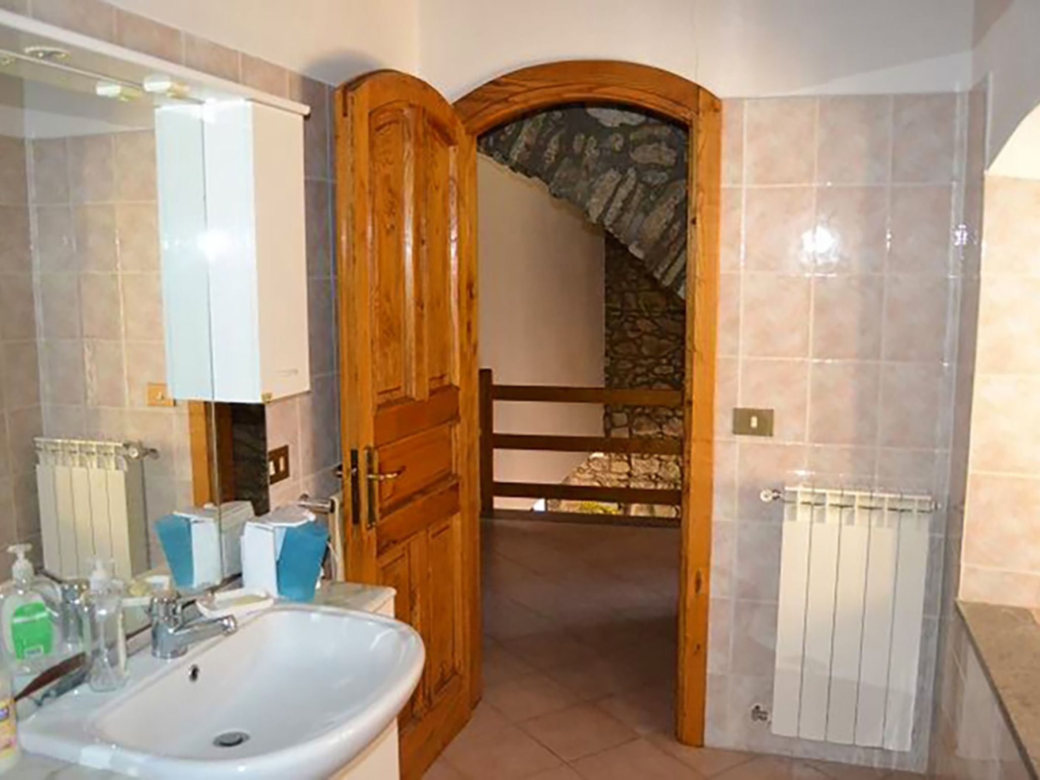 Steinhaus Cilento-Binnen