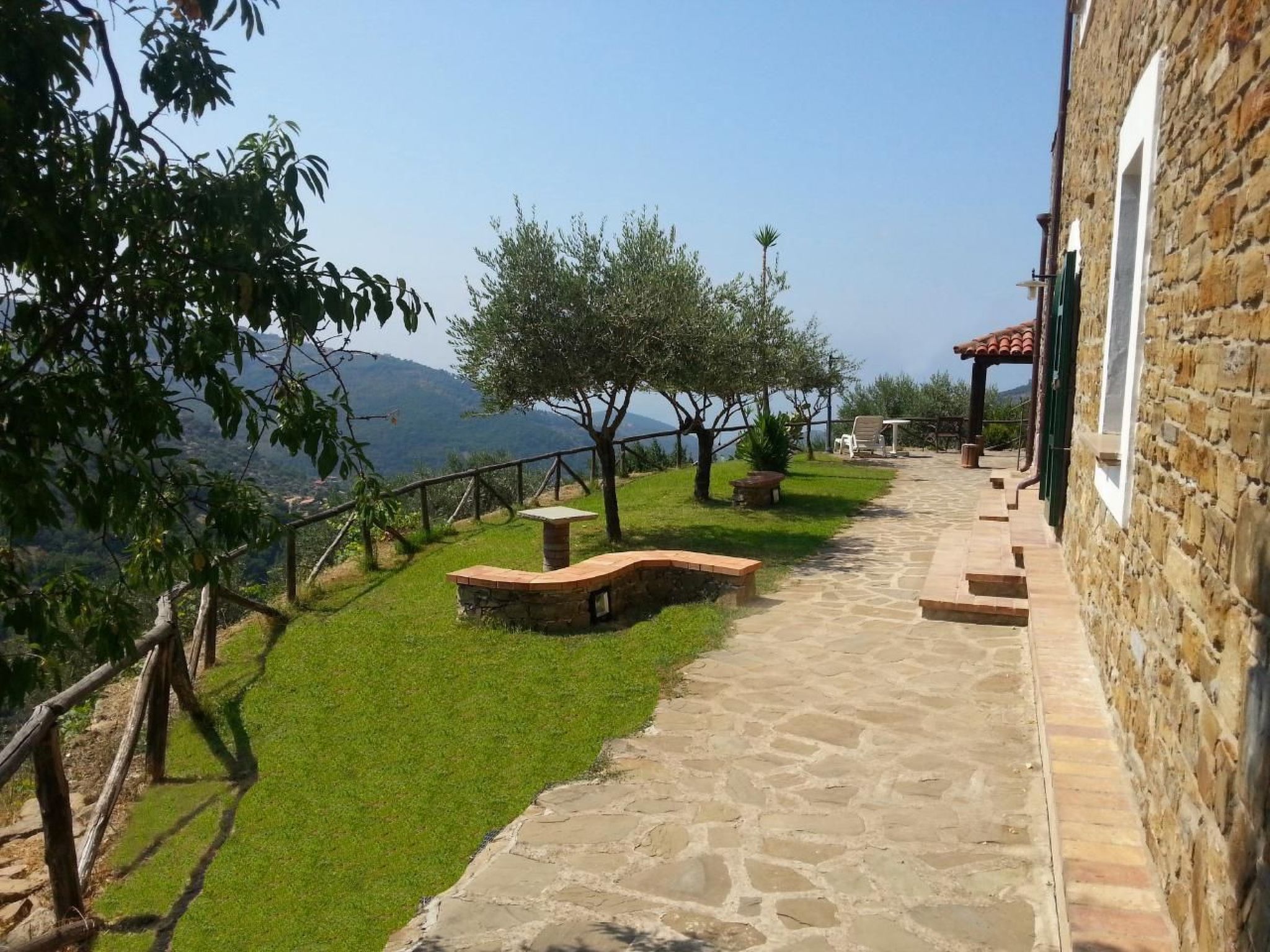 Haus mit privatem Pool und herrlicher Aussicht-Binnen