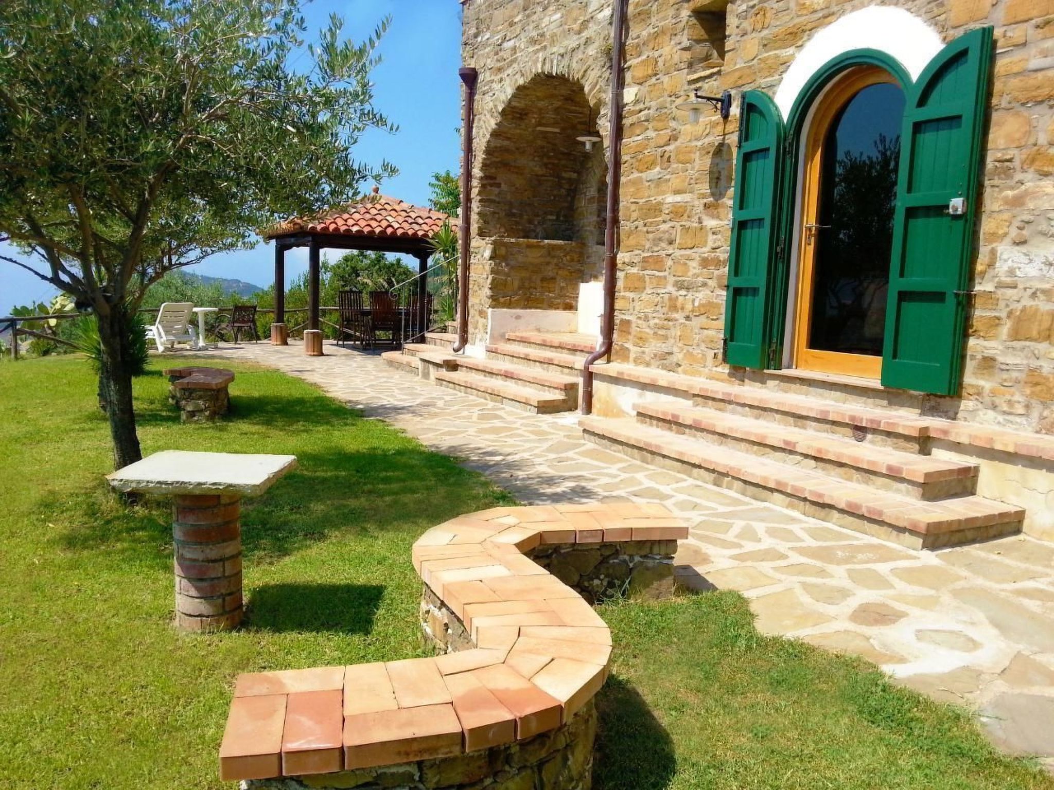 Haus mit privatem Pool und herrlicher Aussicht-Binnen