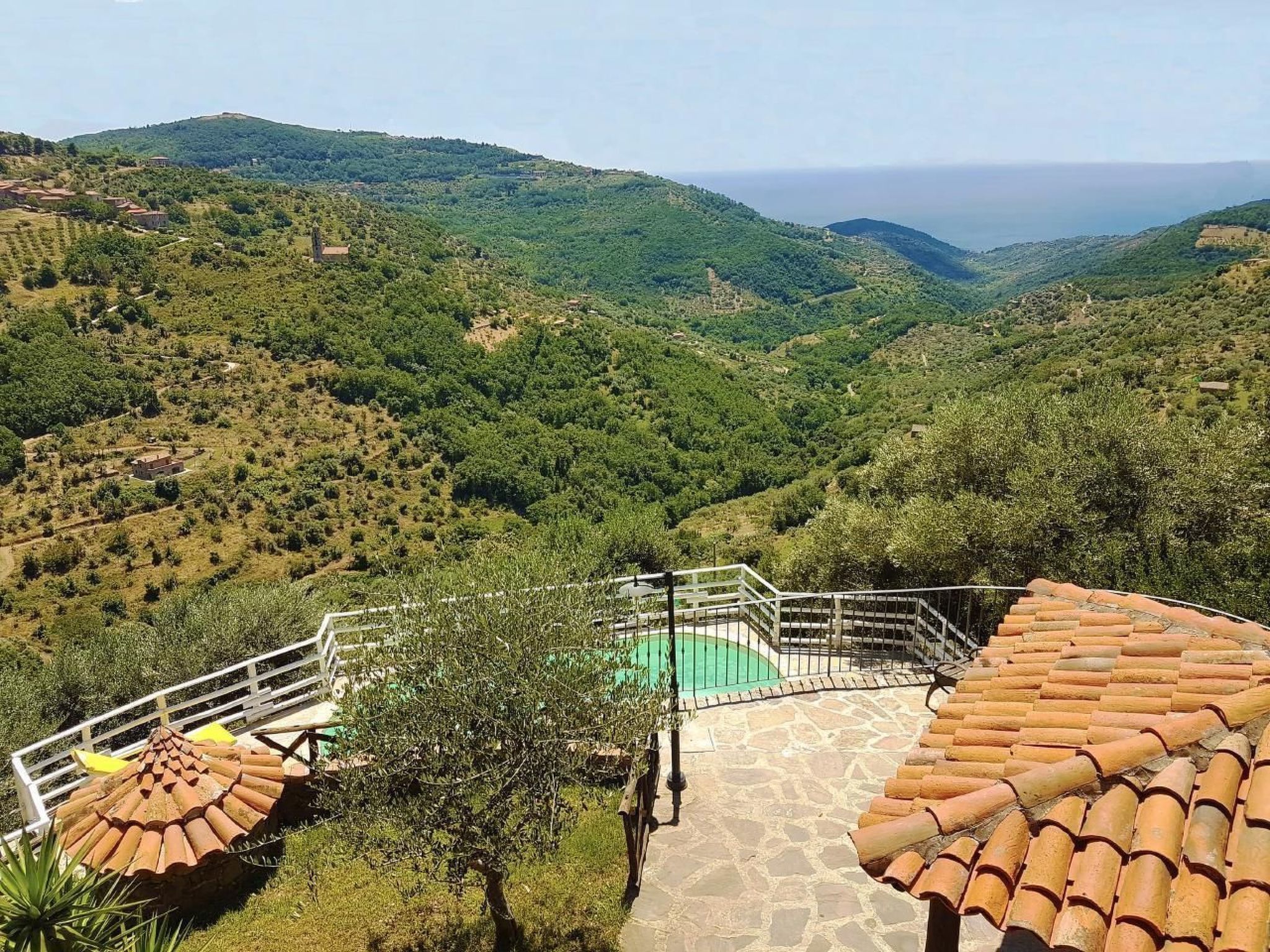 Haus mit privatem Pool und herrlicher Aussicht-Binnen