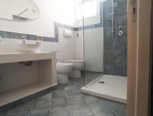 Matte Appartement in Cilento: Ruim, 2 badkamers, zwembad & zeezicht - thumbnail 5