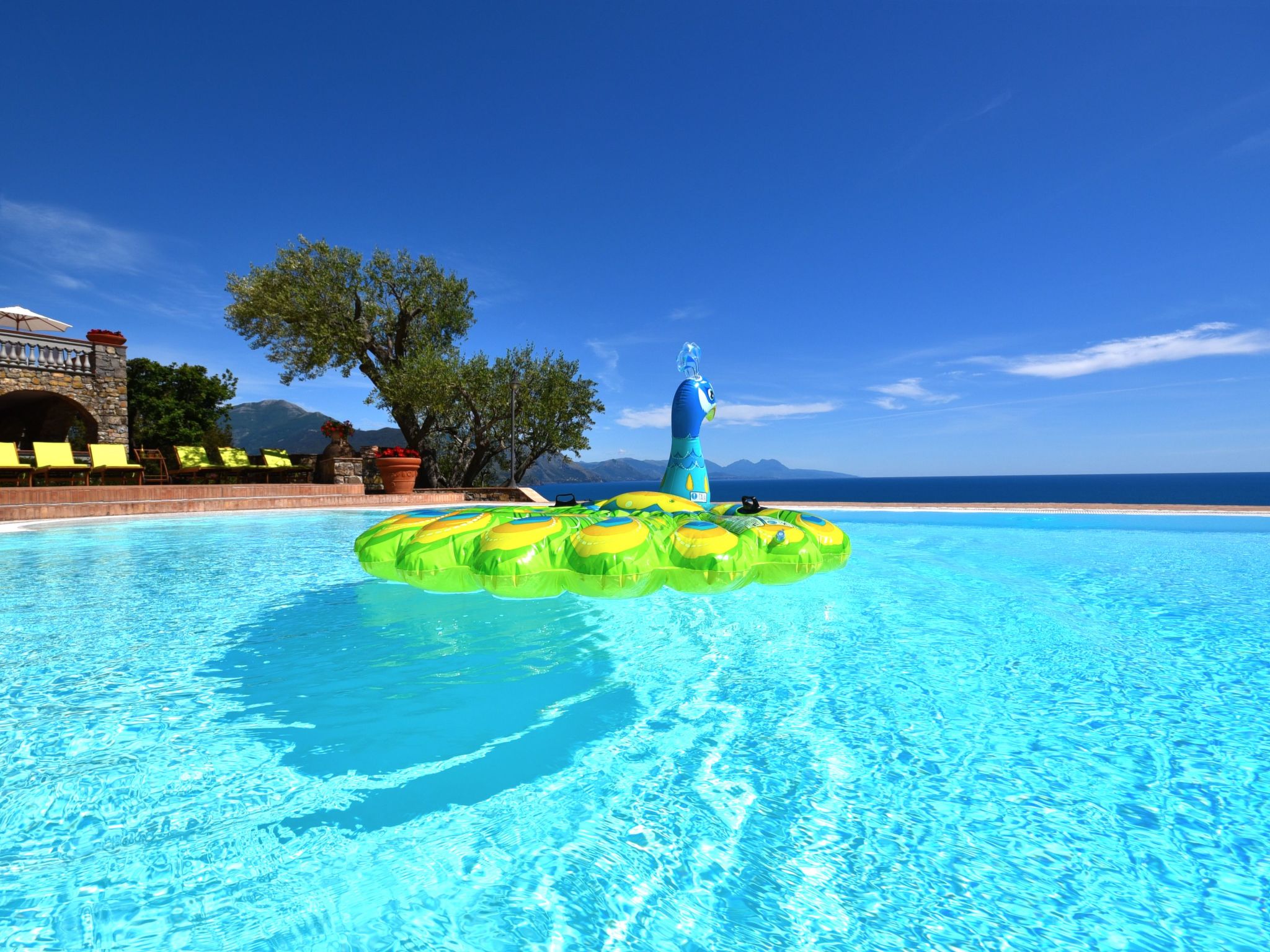 Traumvilla mit Panoramapool-Binnen