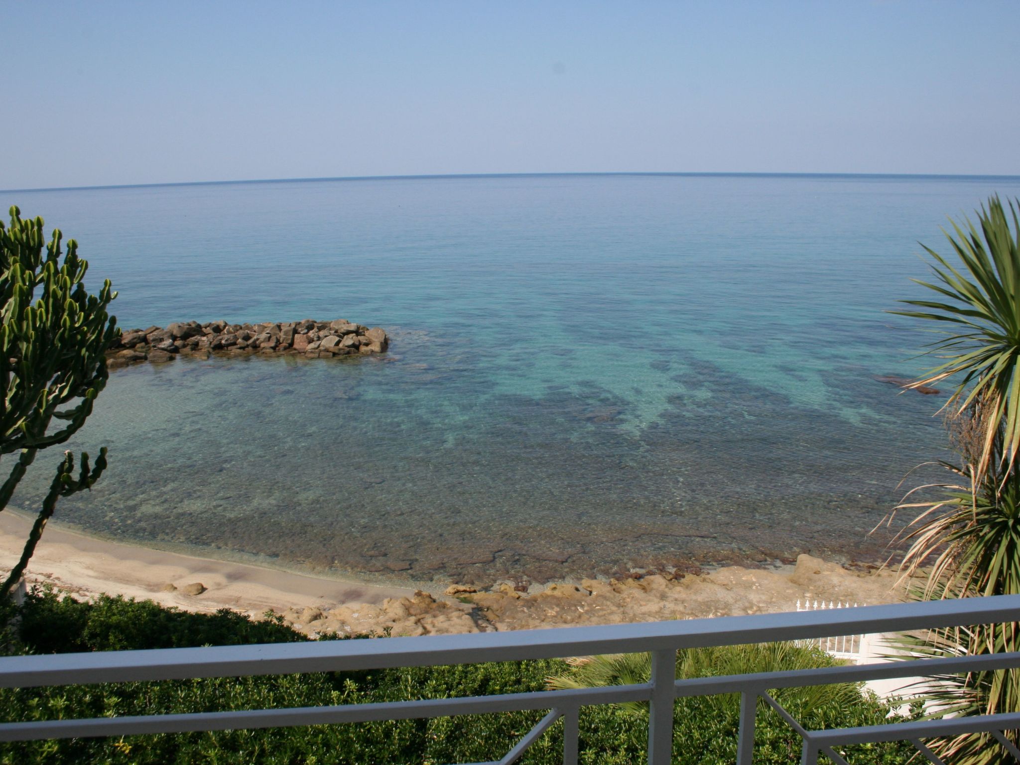 'Laura-Image-tags.info