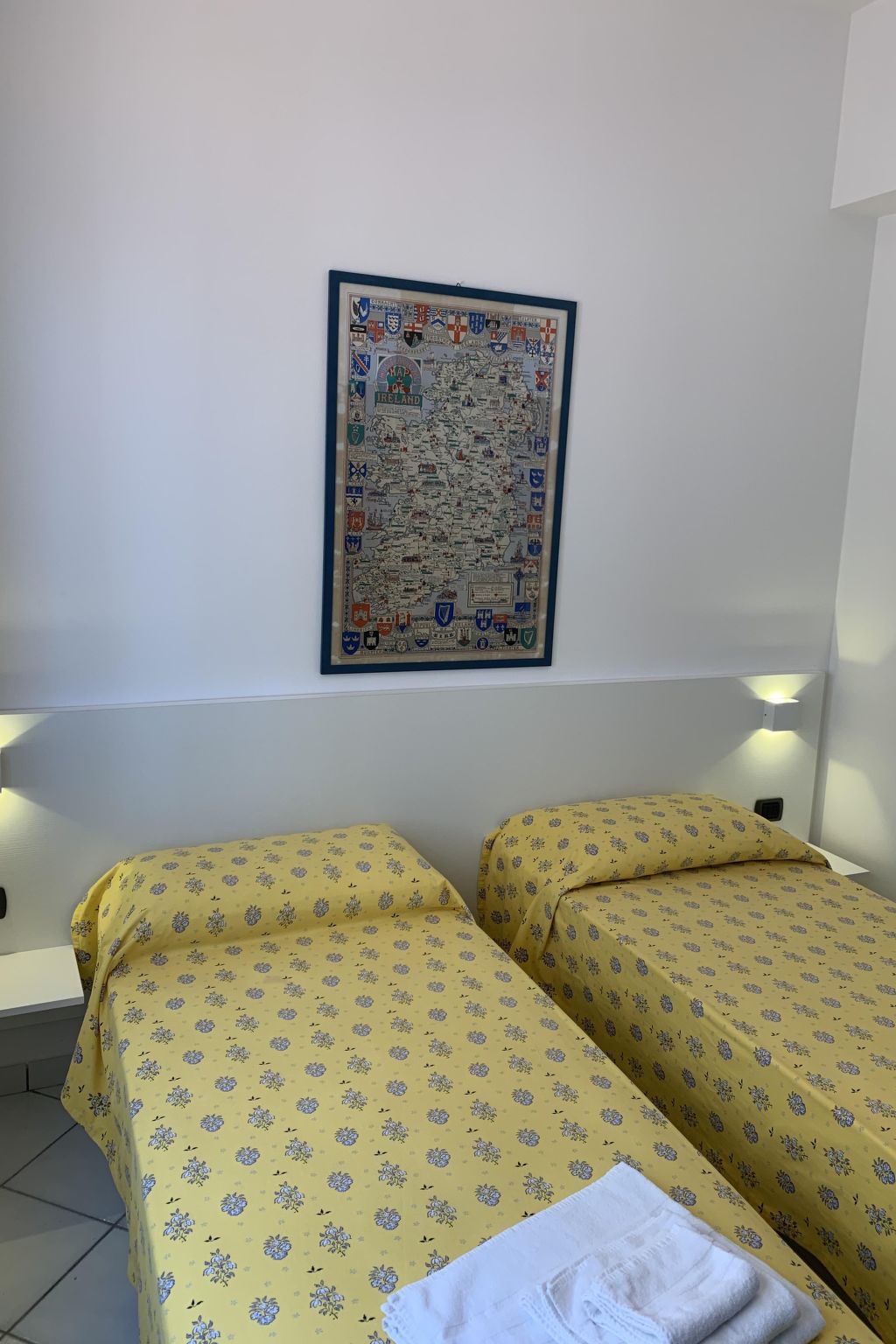 'Laura-Image-tags.info