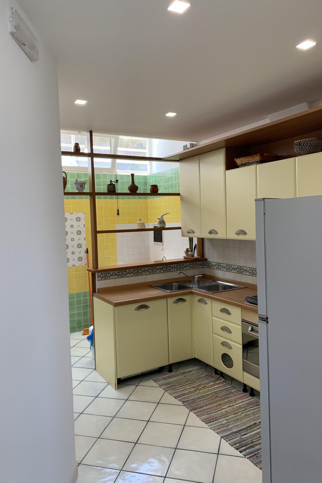 'Laura-Image-tags.info