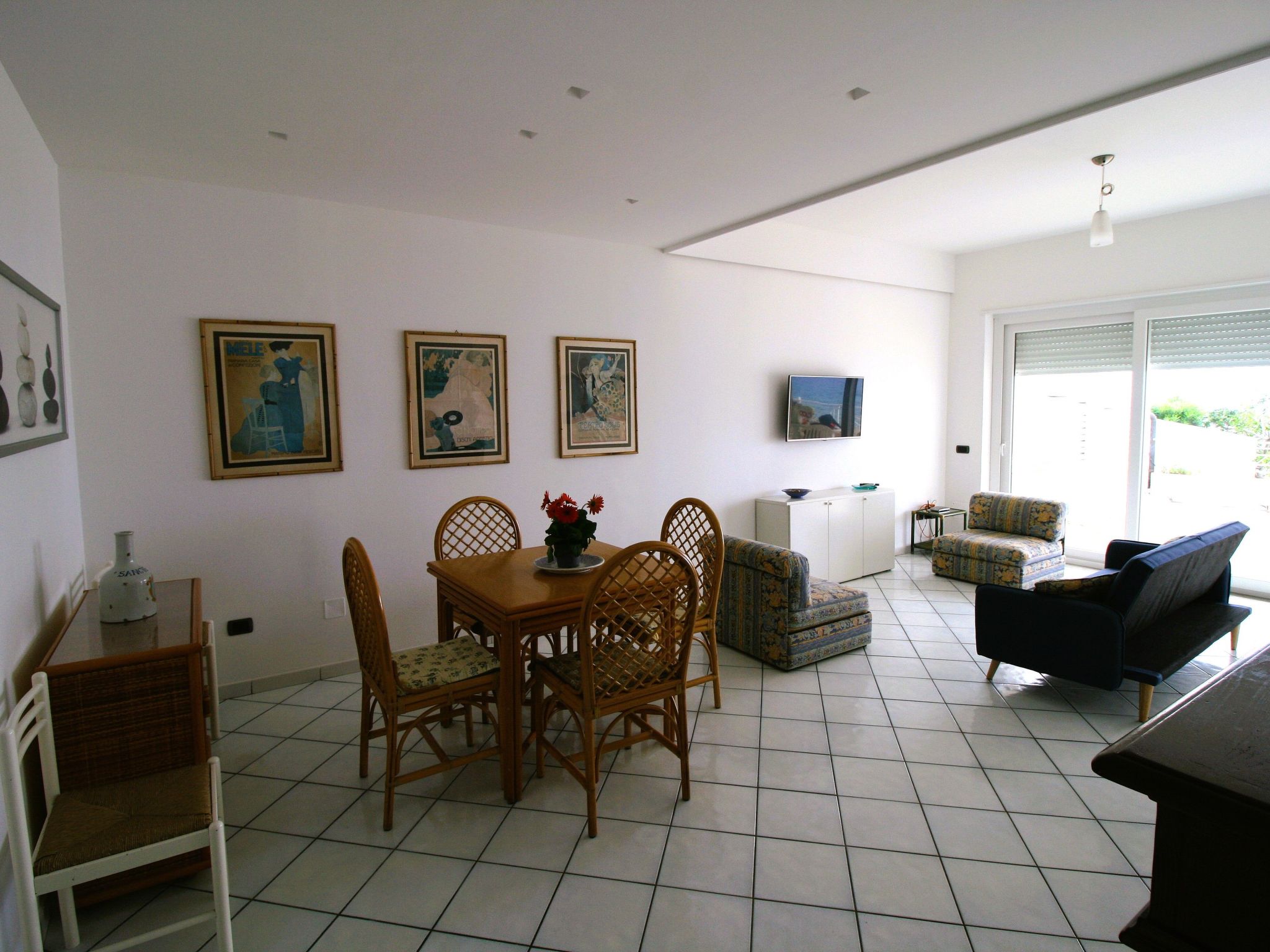 'Laura-Image-tags.info