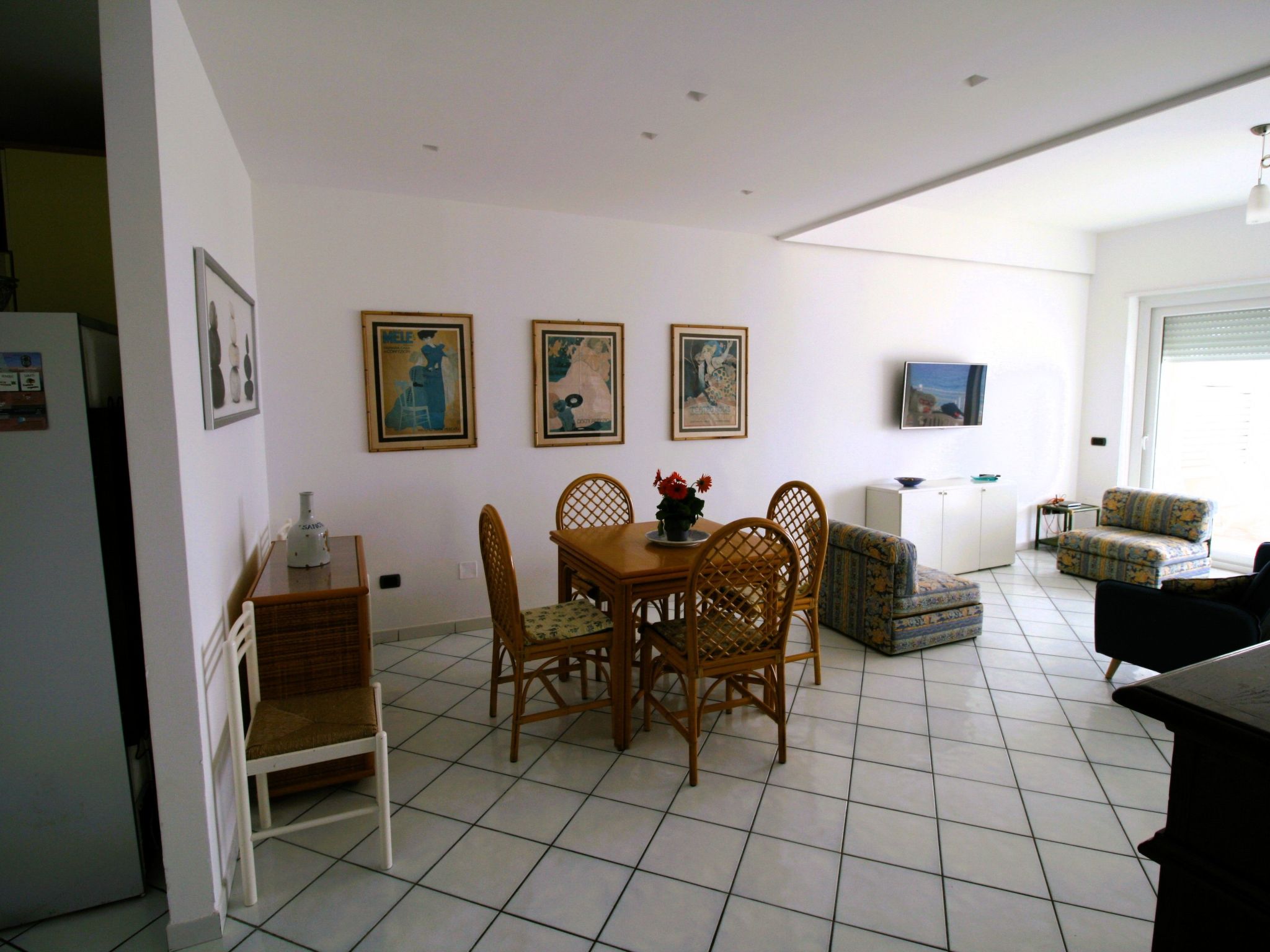 'Laura-Image-tags.info