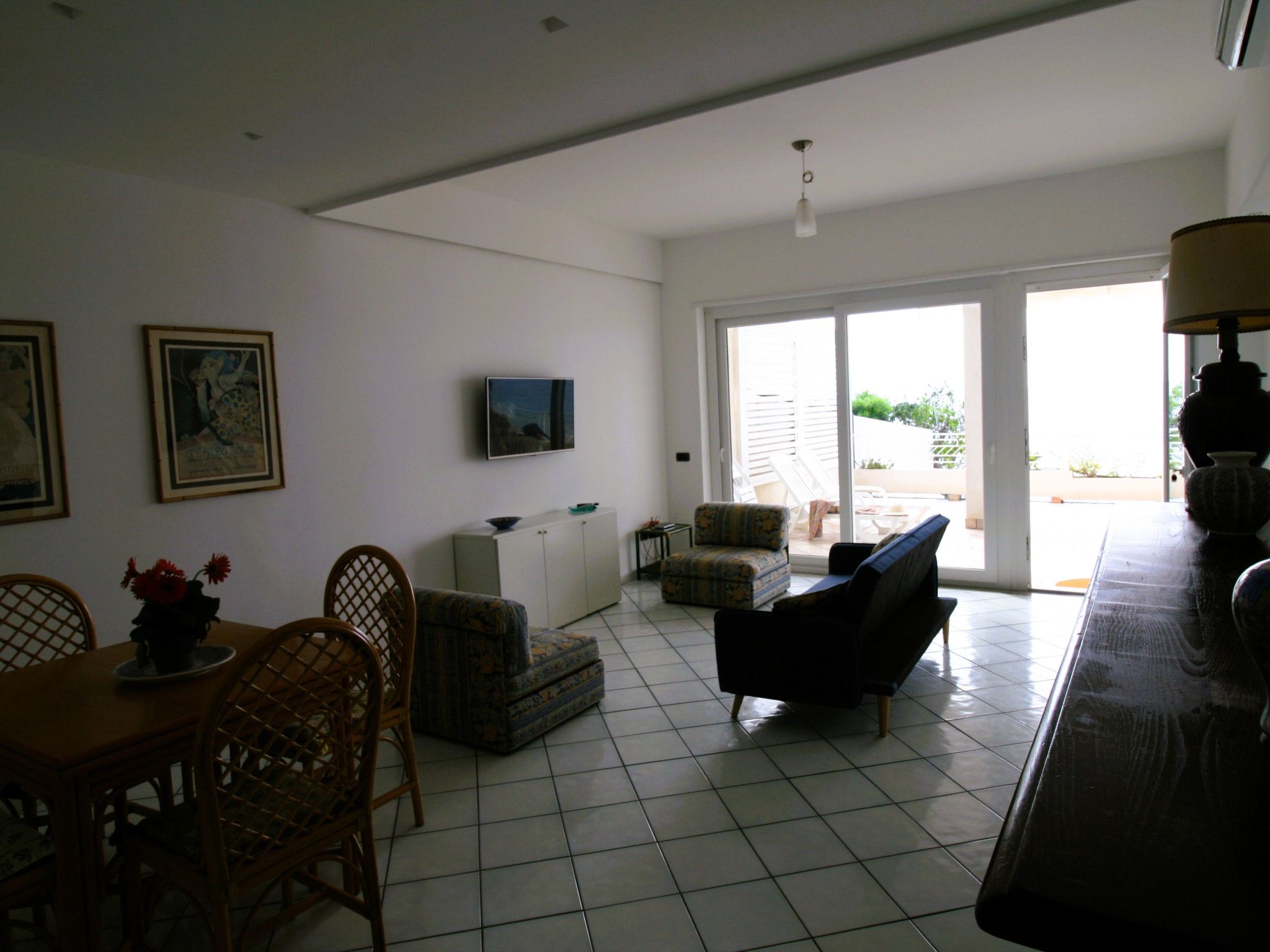 'Laura-Image-tags.info