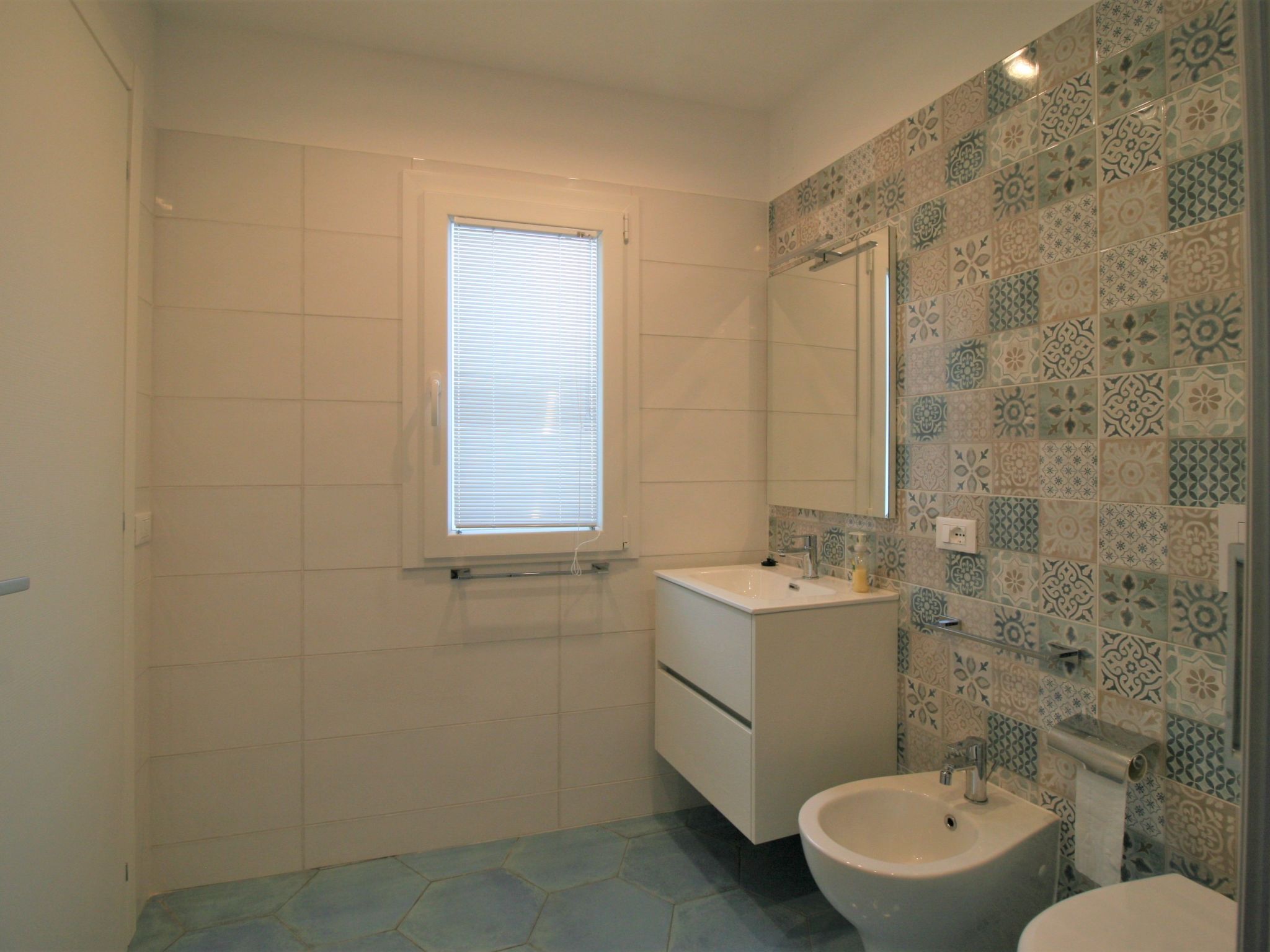 Wohnung 'Laura' mit Blick aufs Wasser-Image-tags.info