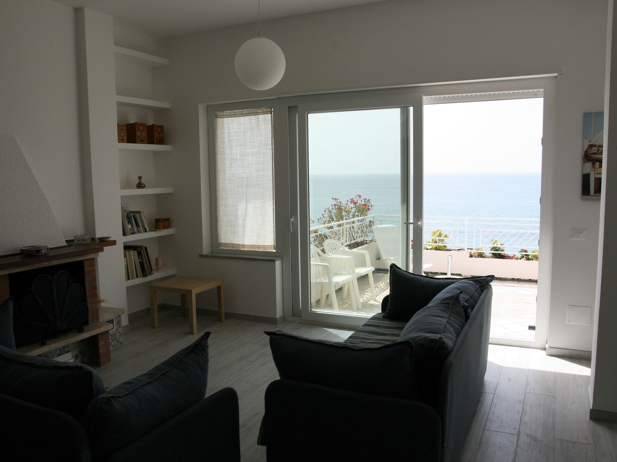 Villa Laura am Meer - P1-Image-tags.info