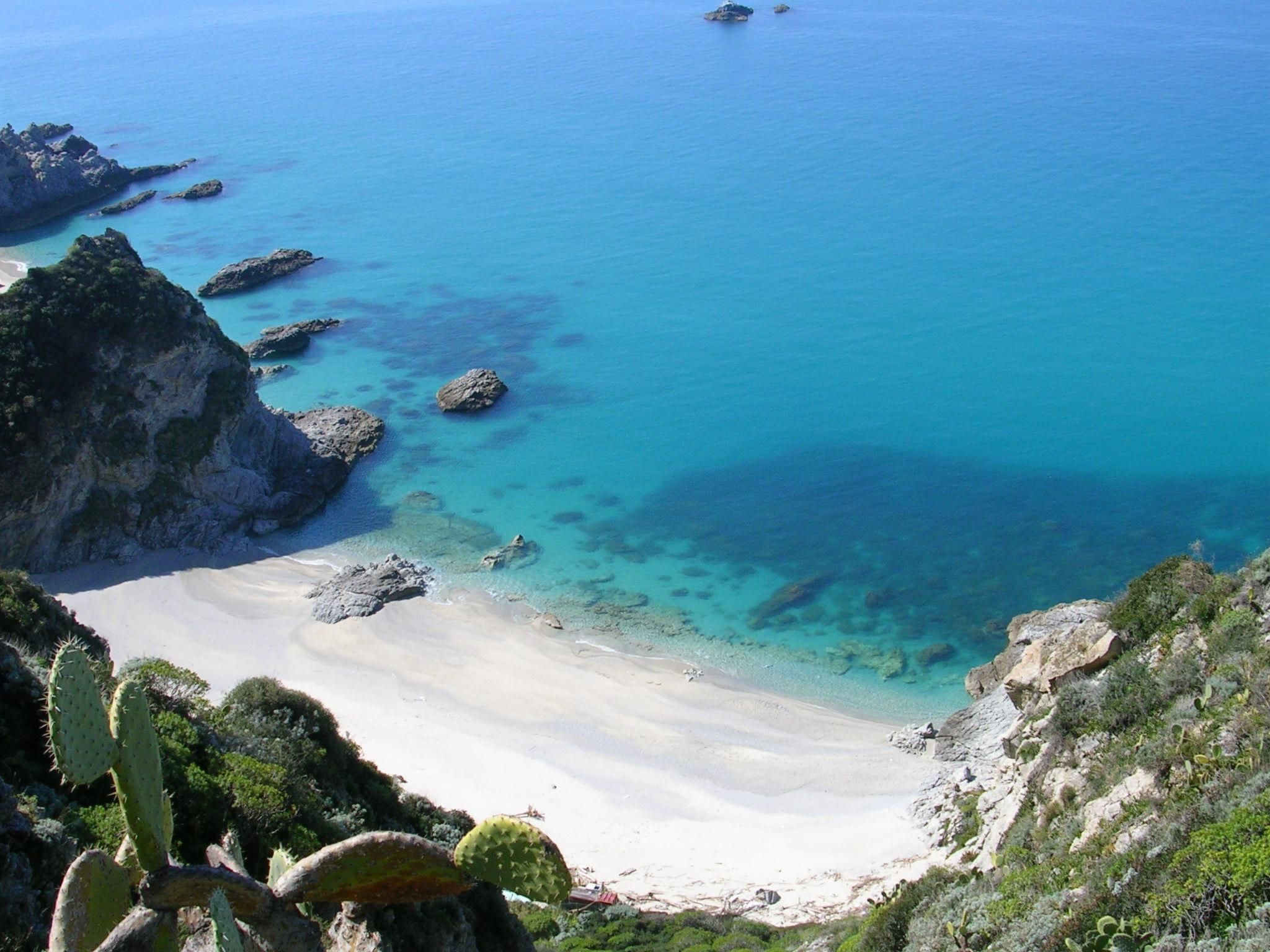 Vrijstaande villa Capo Vaticano, 1.4 km van zee, voor 6 personen - foto 33