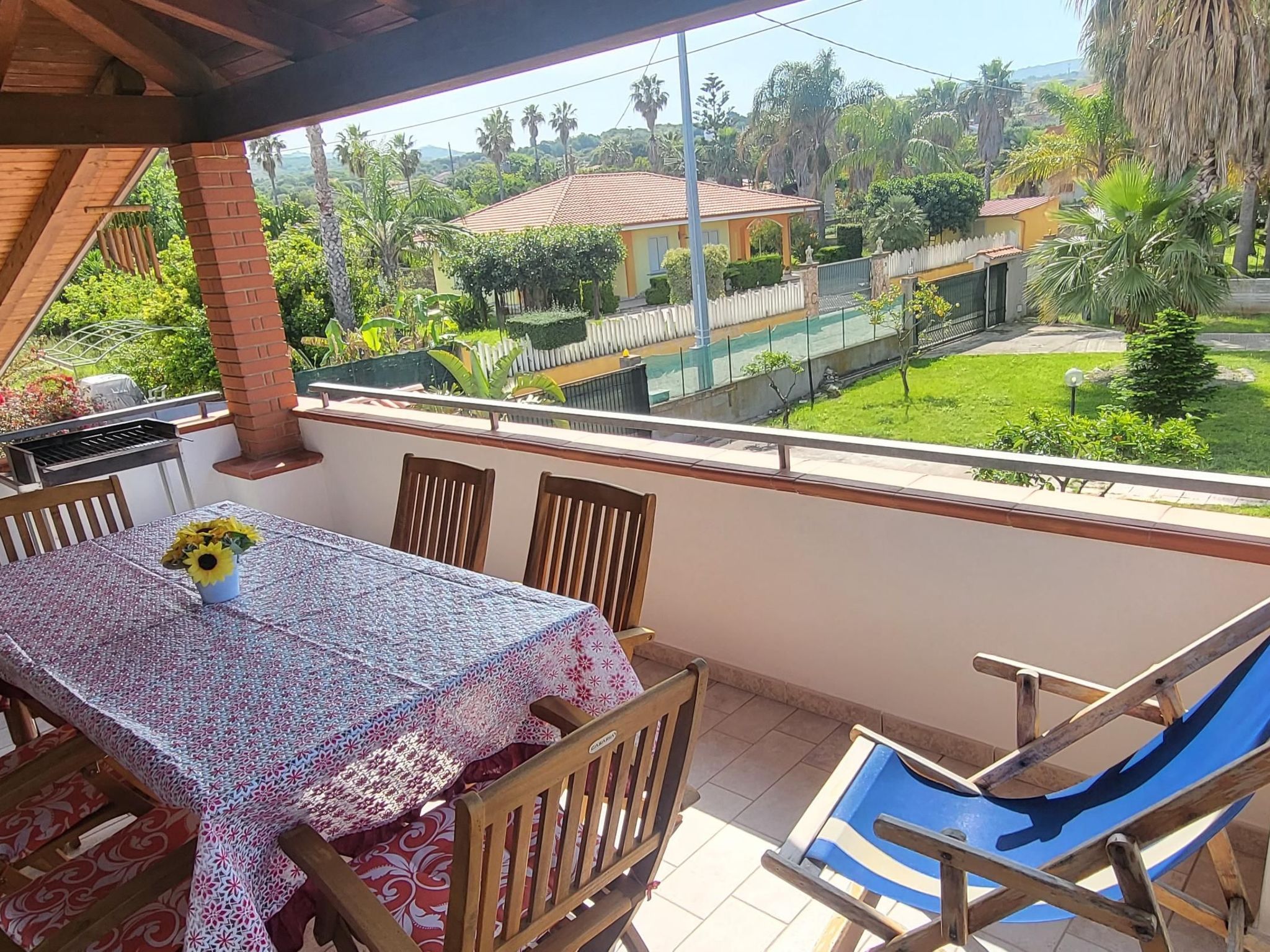 'Roberta-Image-tags.info