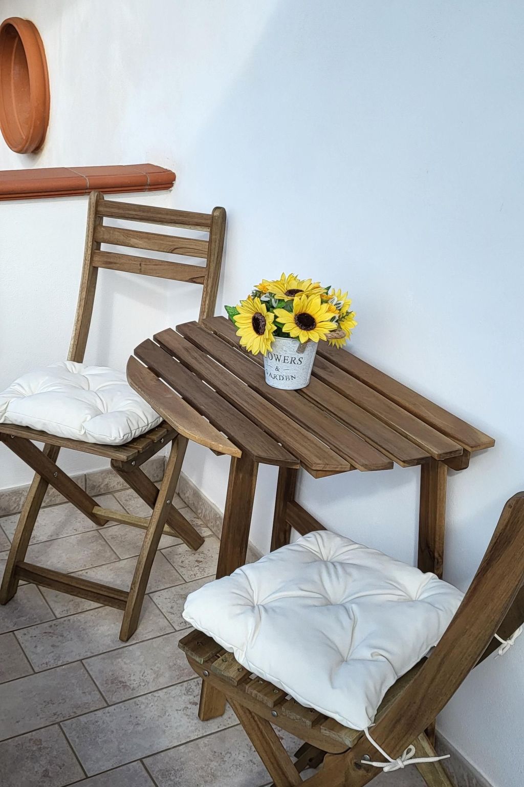 'Roberta-Image-tags.info