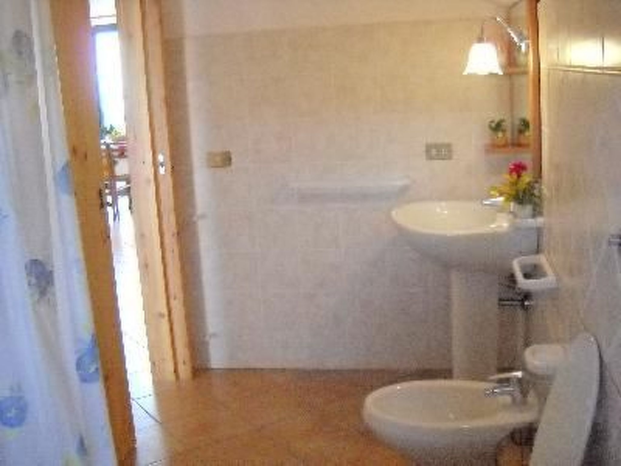 'Roberta-Image-tags.info