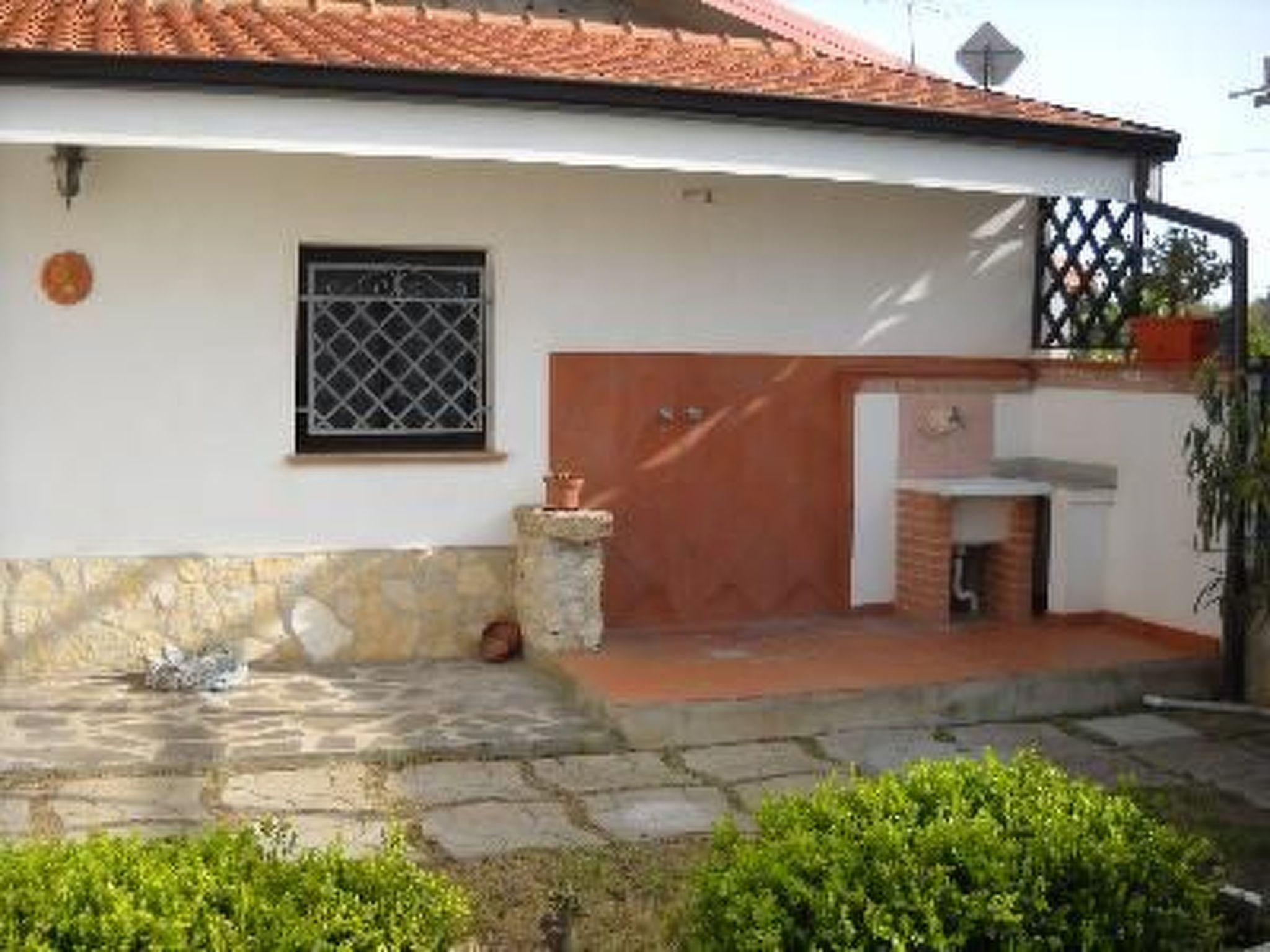 'Roberta-Image-tags.info