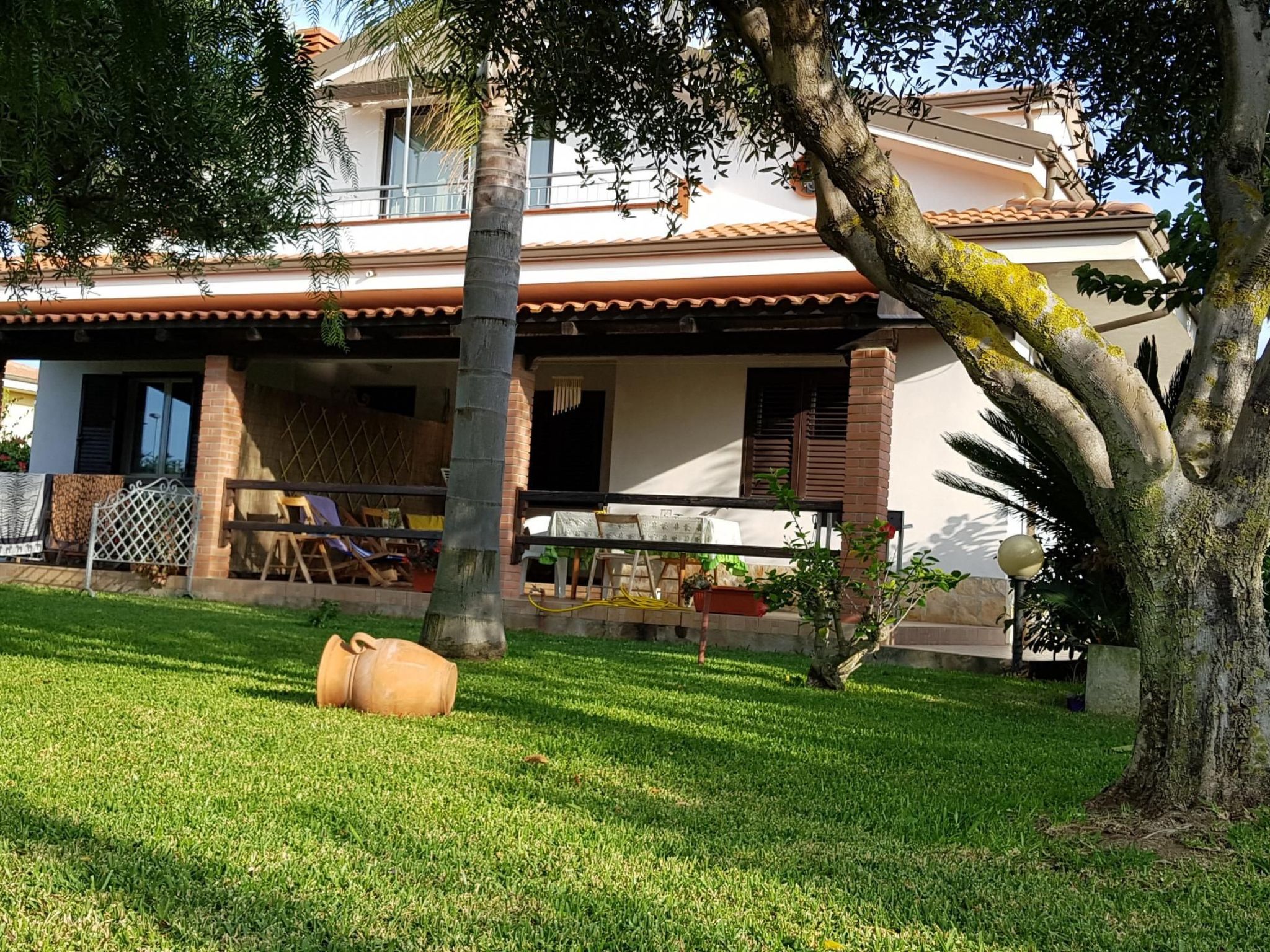 'Roberta-Image-tags.info