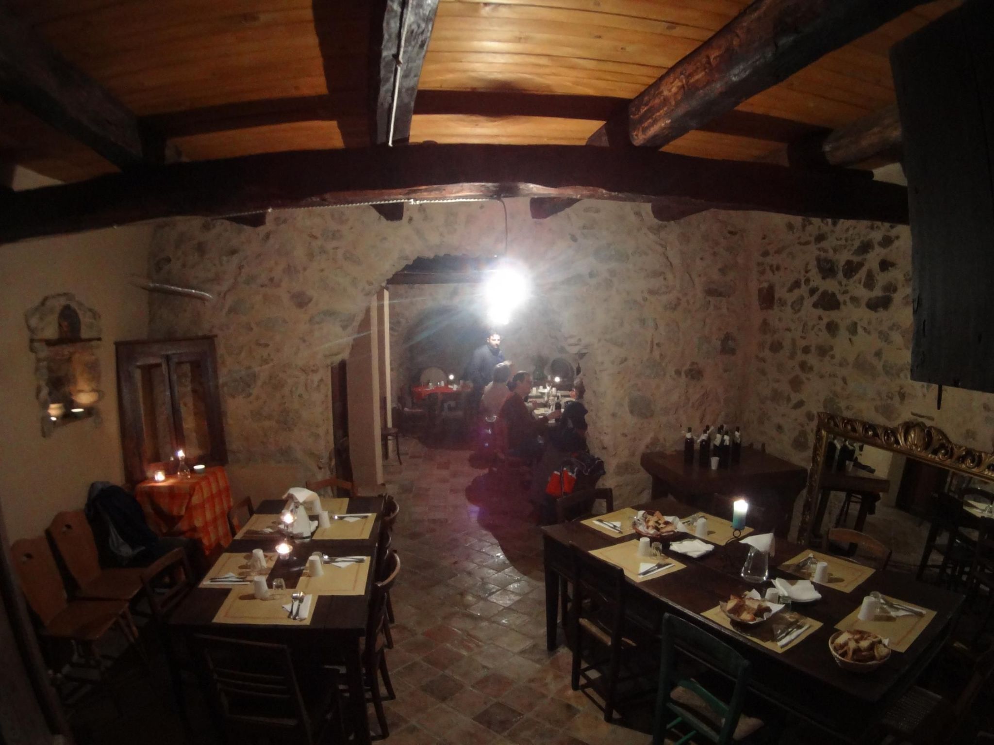 Tiche' Wohnung mit Wasserblick-Binnen