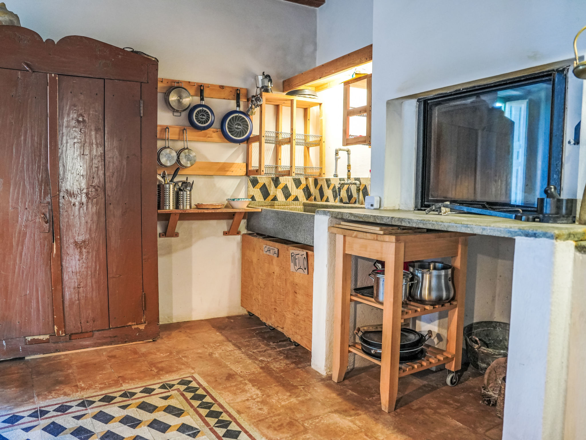 Kitchen / Dining Room