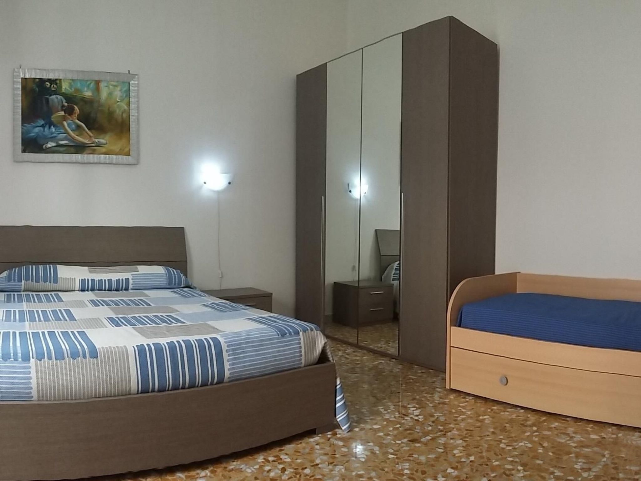 Geräumige Erdgeschosswohnung für bis zu sechs Personen-Image-tags.info