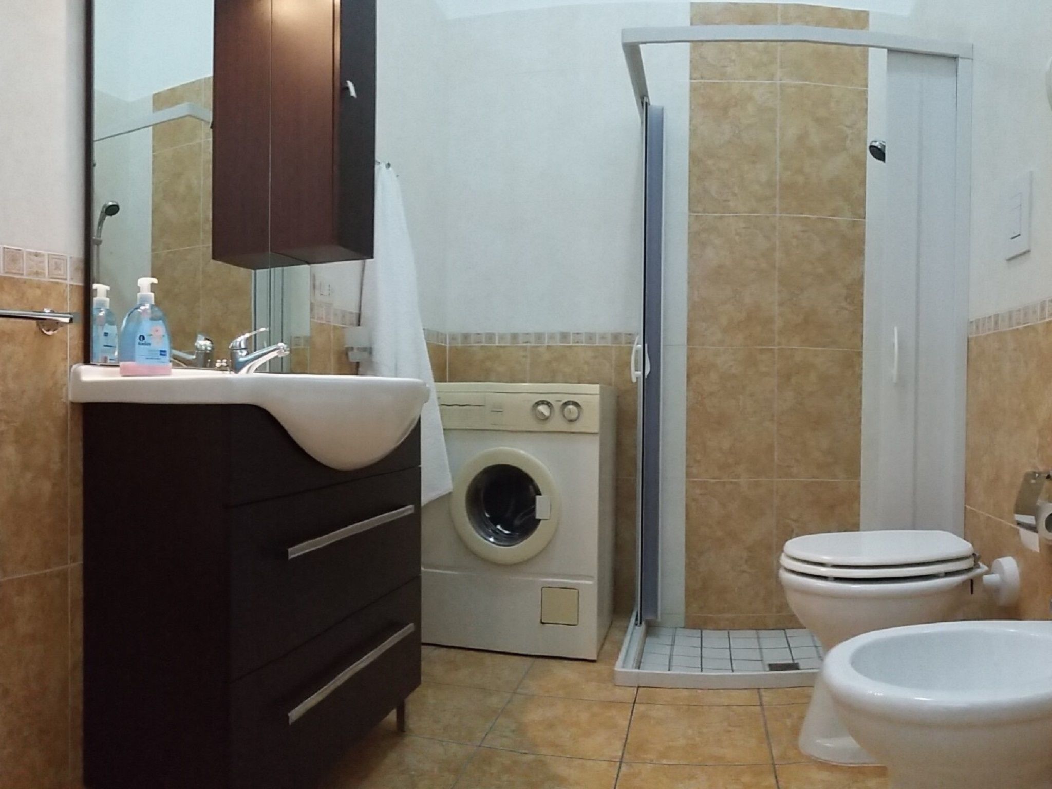 Erdgeschosswohnung für bis zu sechs Personen-Image-tags.info