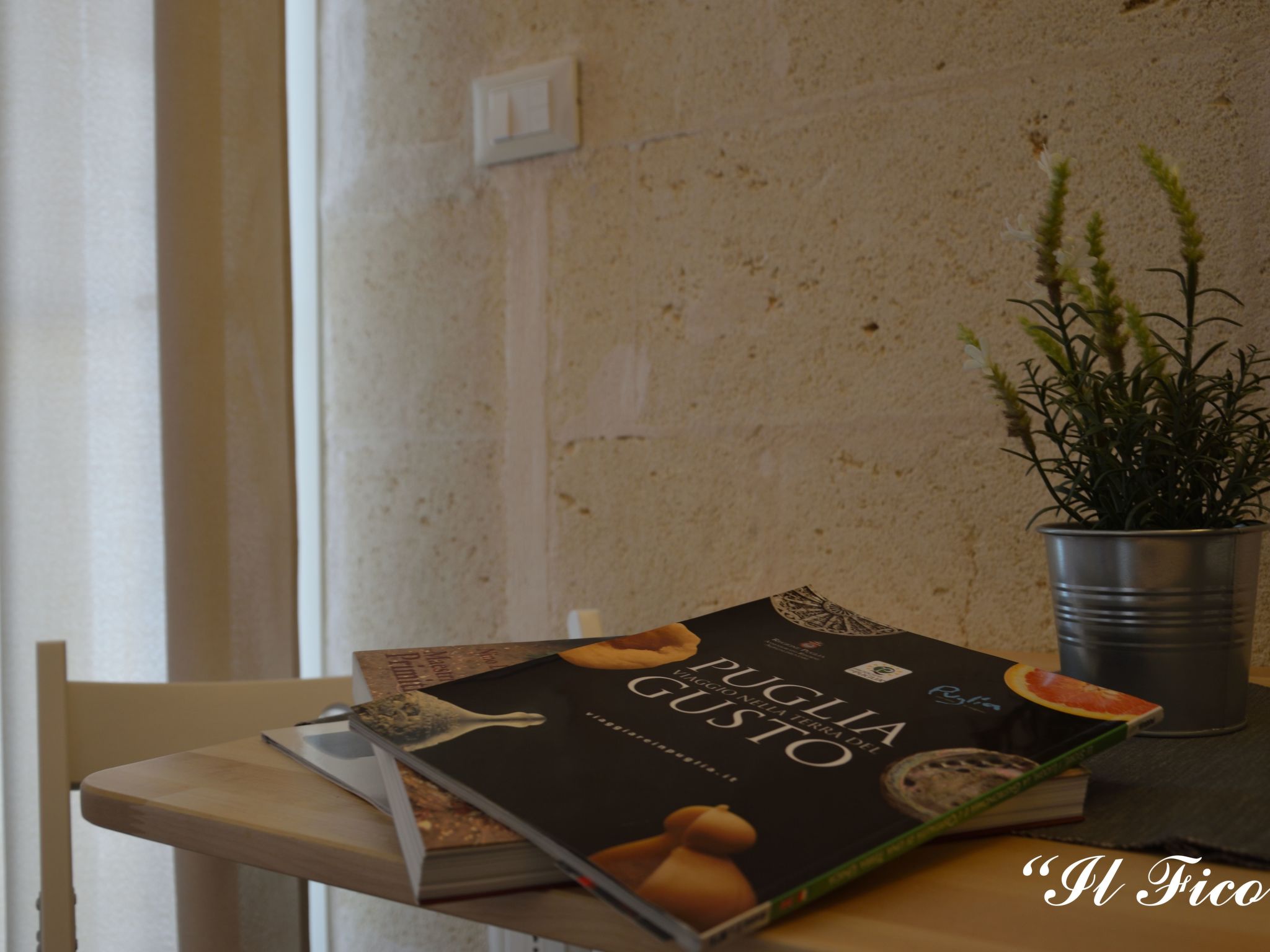 Il Fico - ganz in der Nähe des Meeres-Drinnen