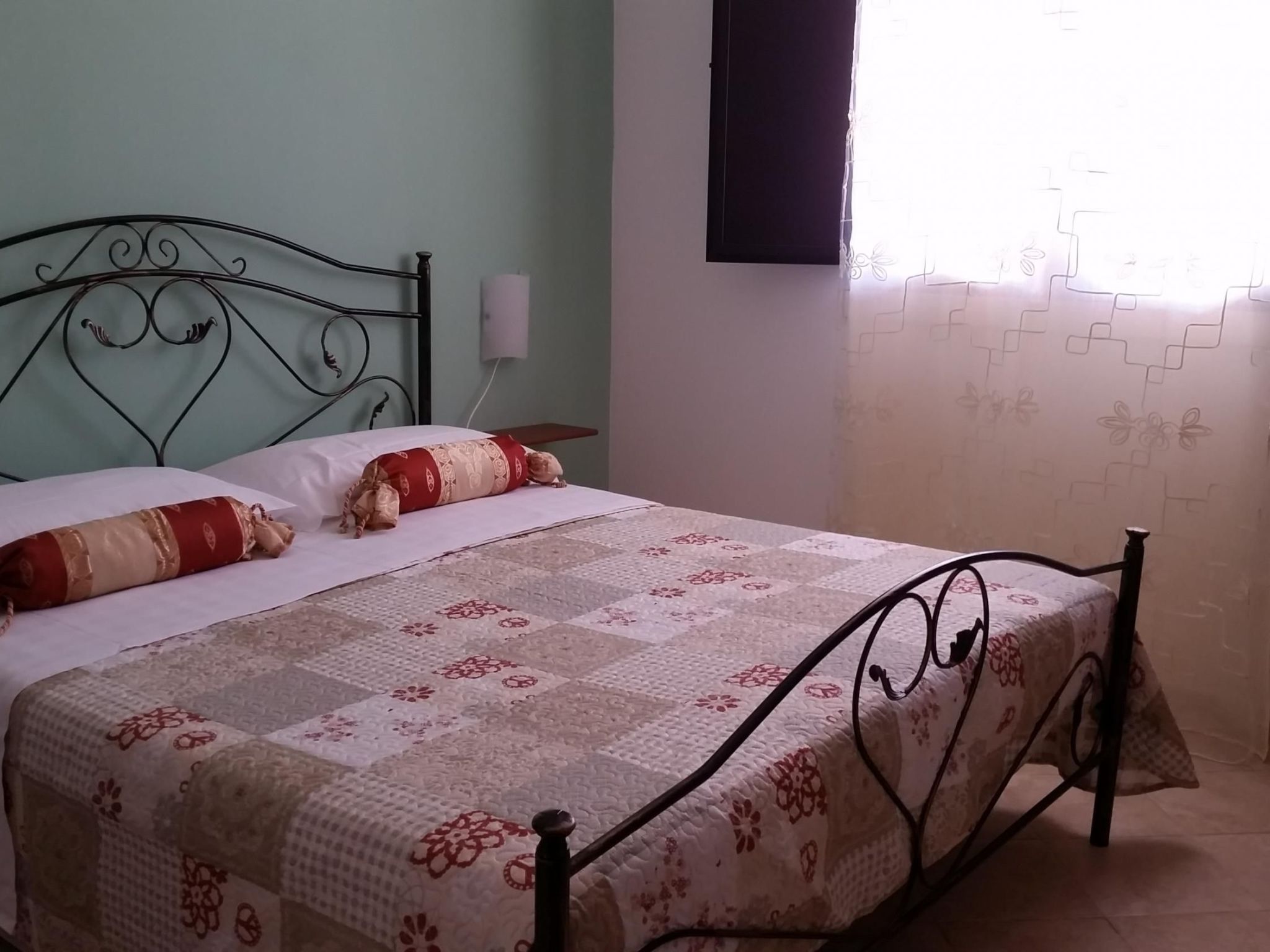 Gemütliche Ferienwohnung in Sogliano Cavour mit Terrasse, gemeinsamem Pool und-Dedans