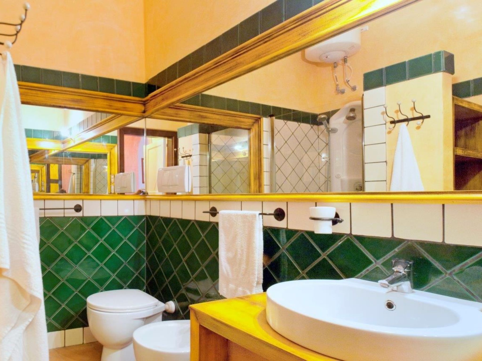 Photo of Unterkunft über den Dächern von Otranto mit riesiger Dachterrasse