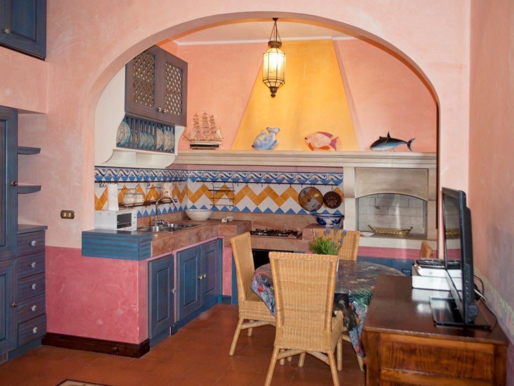 Photo of Unterkunft über den Dächern von Otranto mit riesiger Dachterrasse