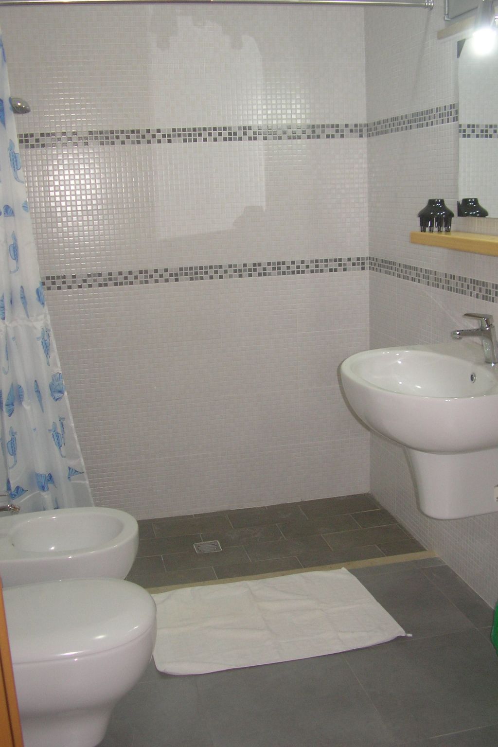 Helle Kellerwohnung-Image-tags.info