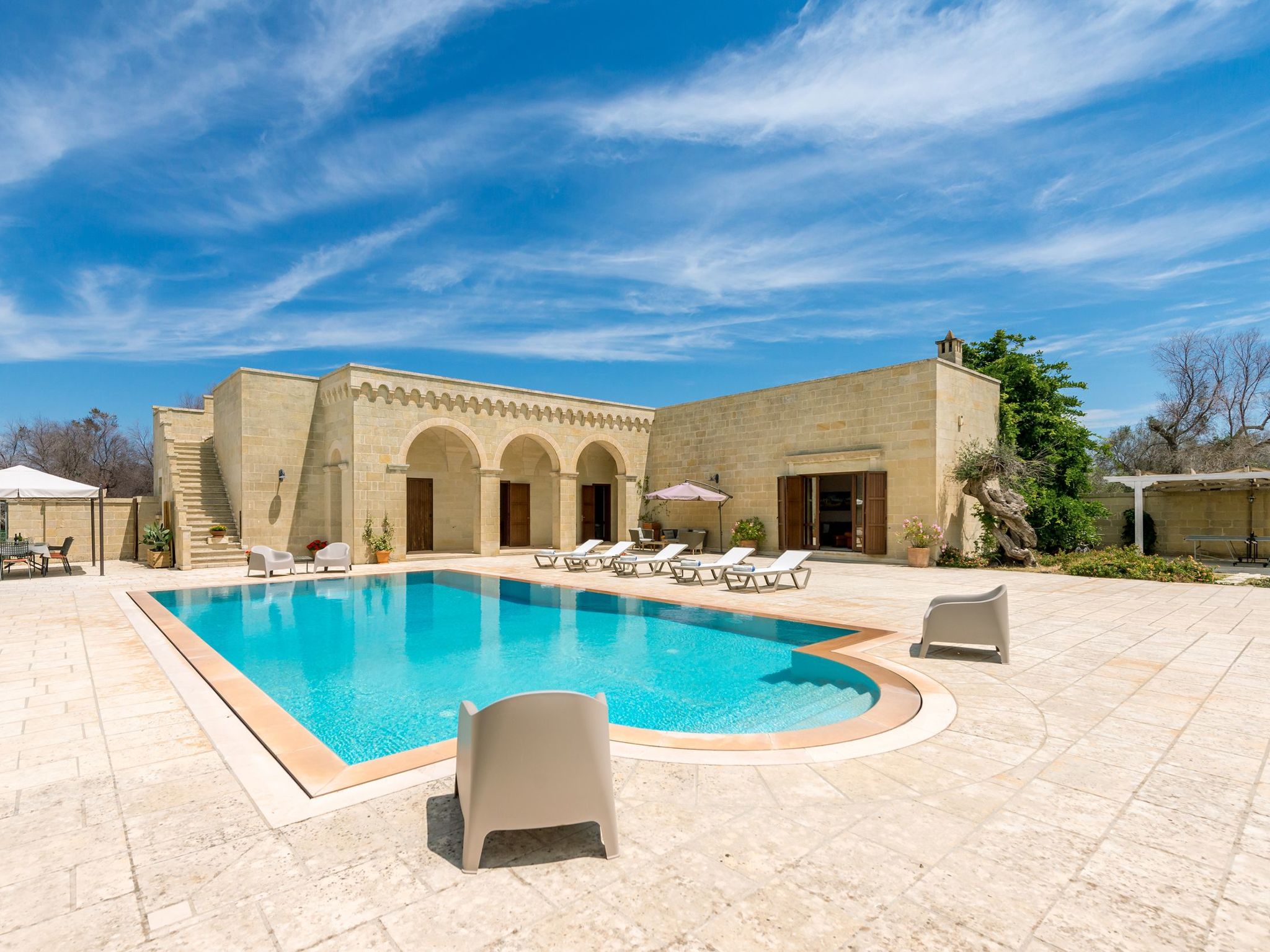 Modernes Bauernhaus mit Pool in der Nähe von Otranto-Salento-Image-tags.info