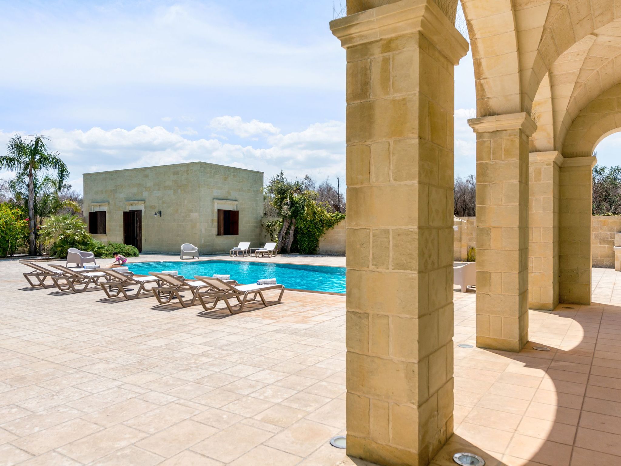 Modernes Bauernhaus mit Pool in der Nähe von Otranto-Salento-Image-tags.info