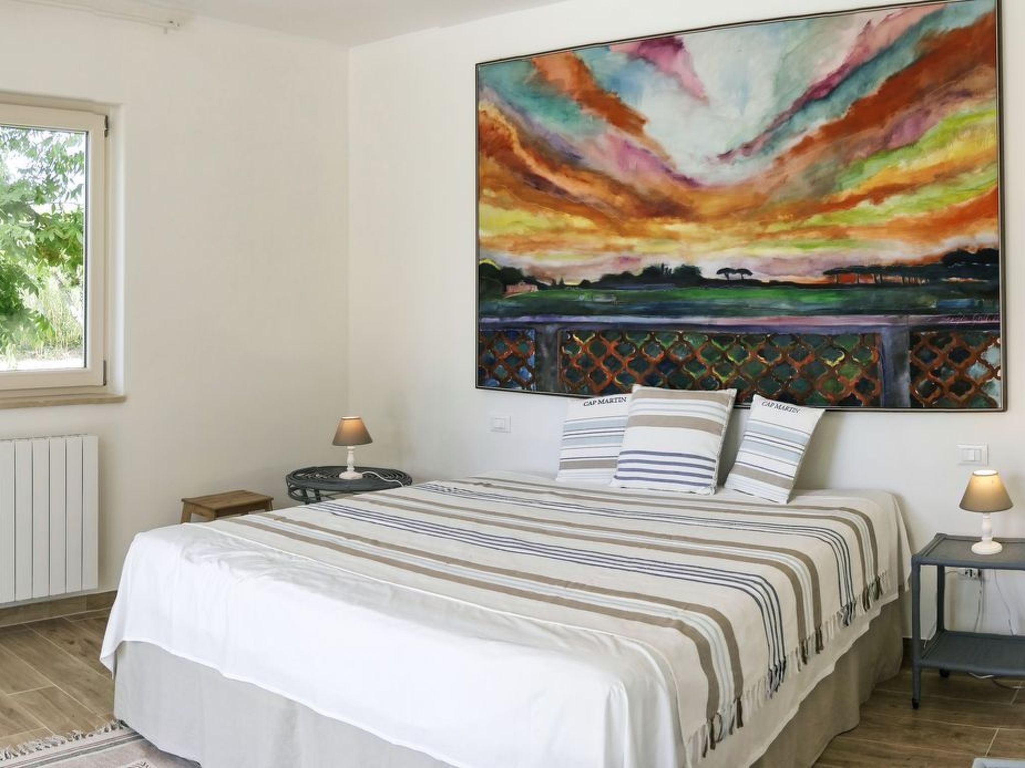 Sirgole Rosa-Drinnen