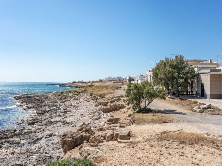 Search and Stay destination Marina di Mancaversa, Puglia - Italy from AU$ 368. Enrica