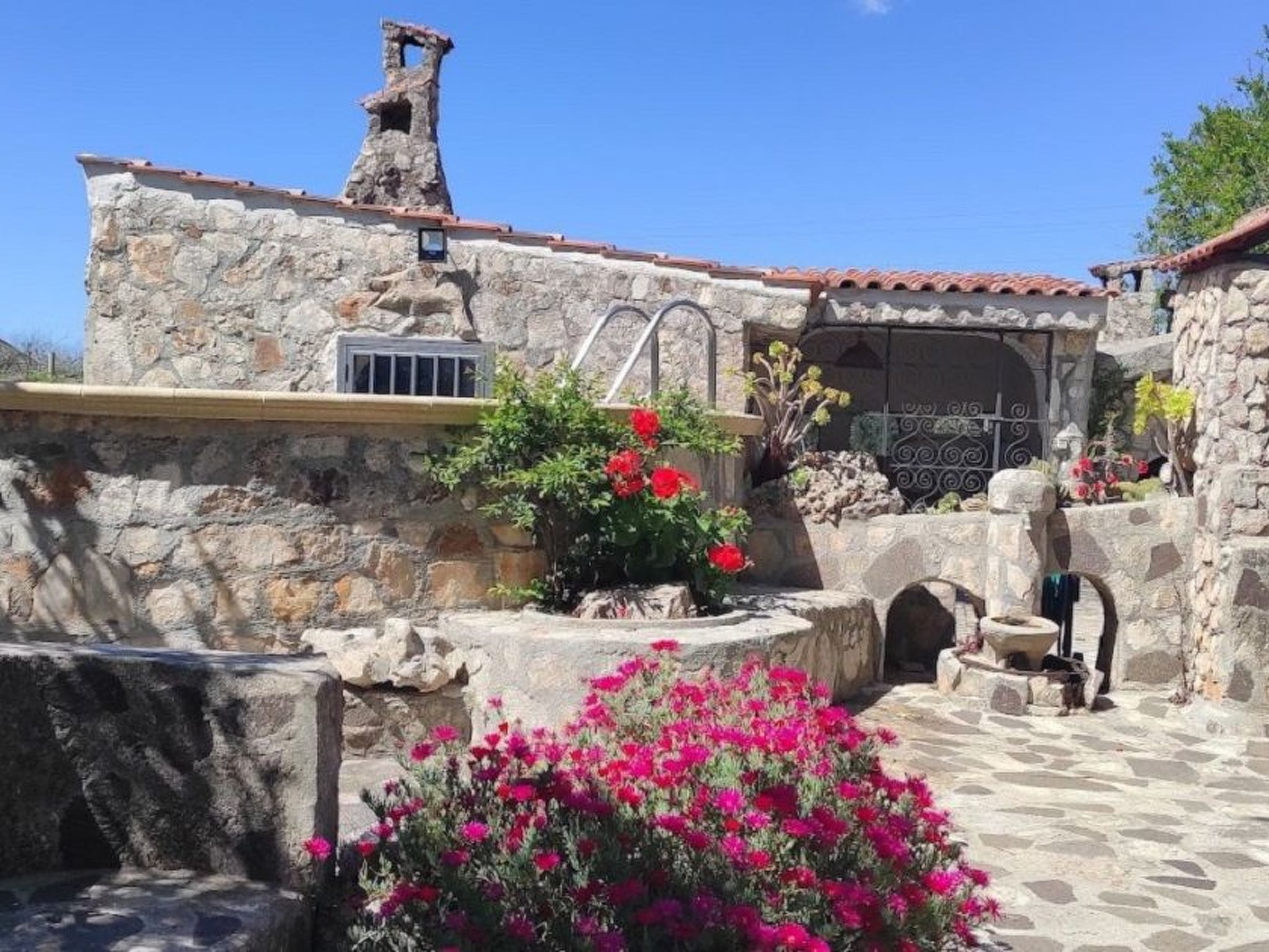 Villa Barone Landhaus mit Pool-Binnen