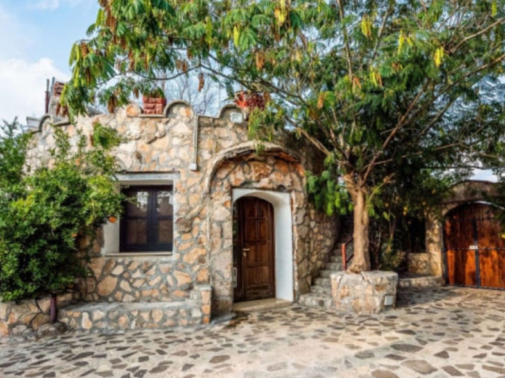 Villa Barone Landhaus mit Pool-Binnen