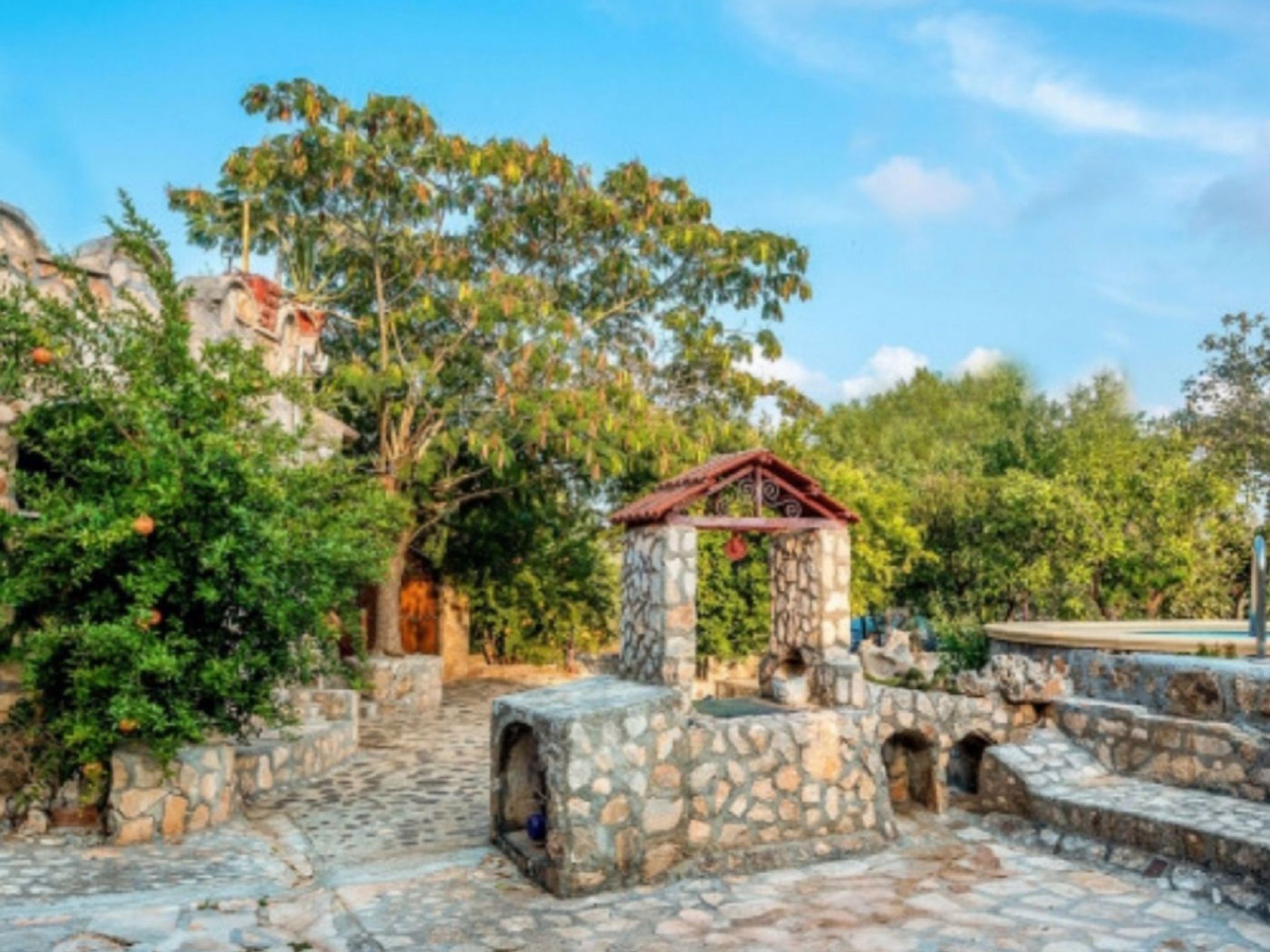 Villa Barone Landhaus mit Pool-Binnen