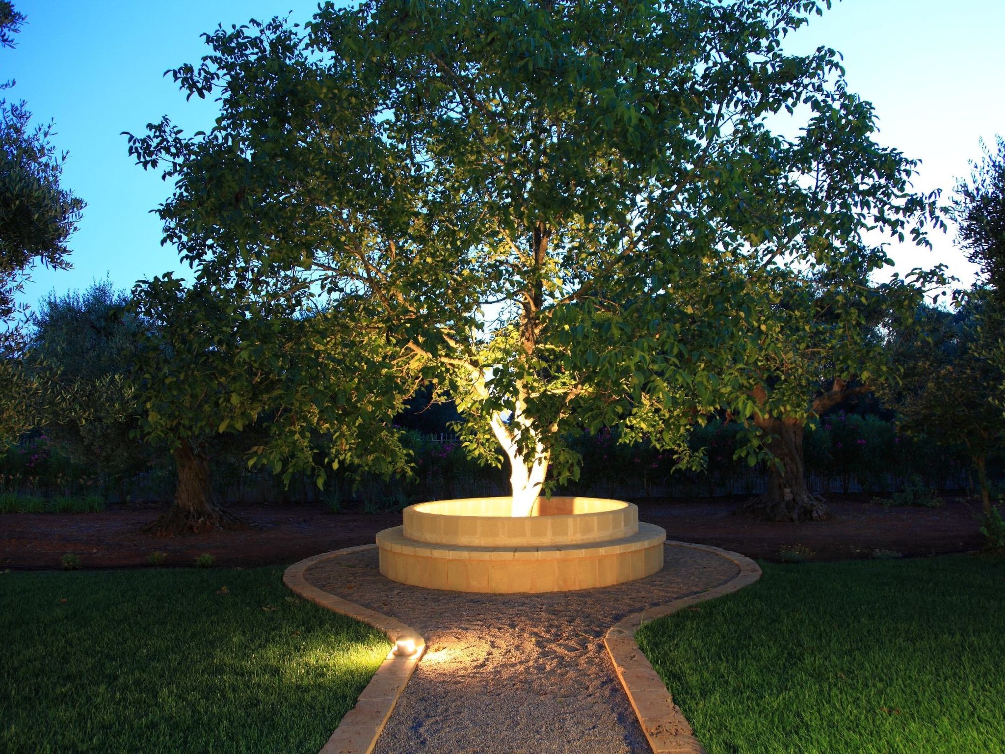 FURNEEDHRI: Trullo 'Walnuss'-Dedans