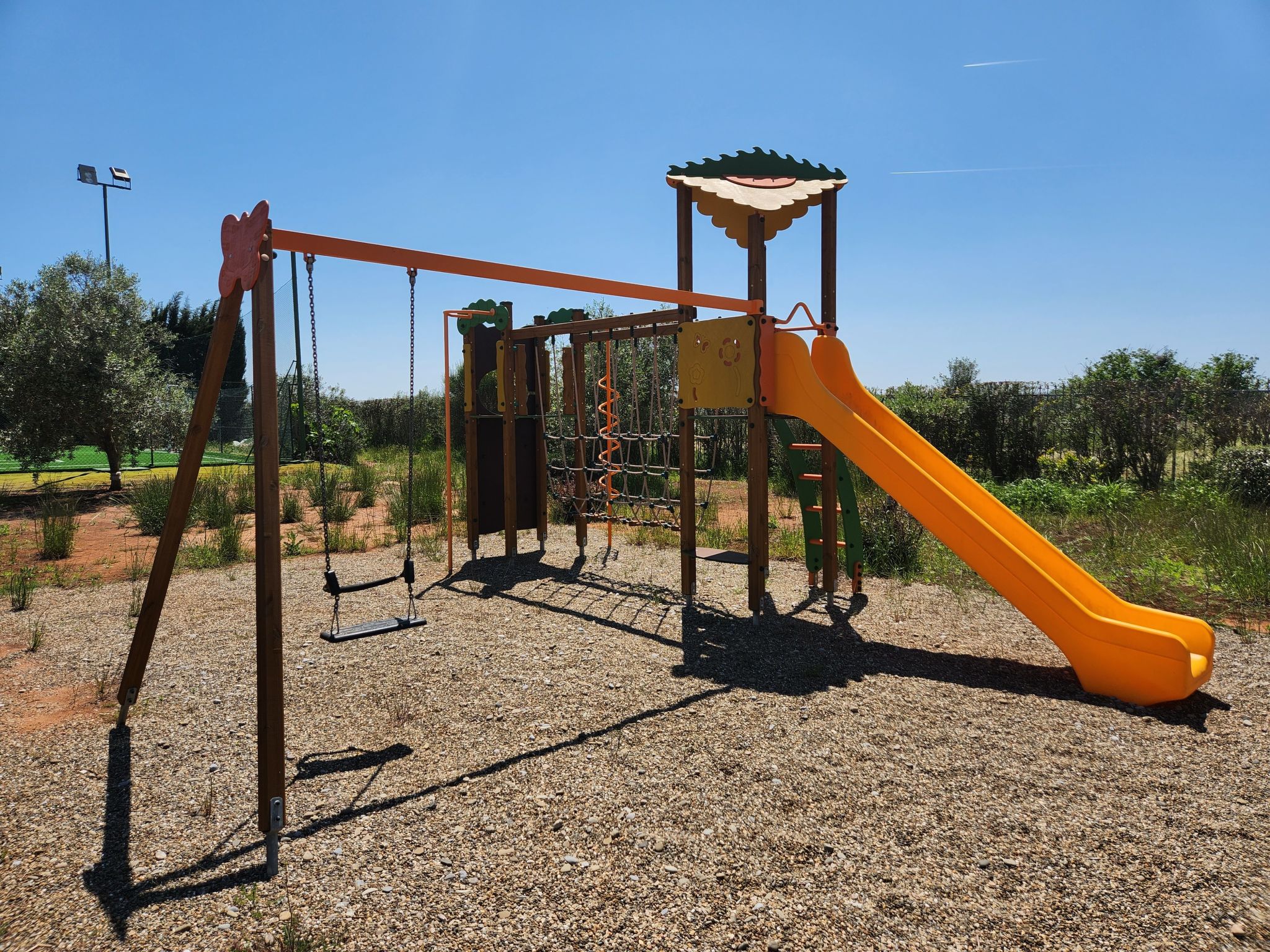 FURNEEDHRI: Trullo 'Walnuss'-Dedans