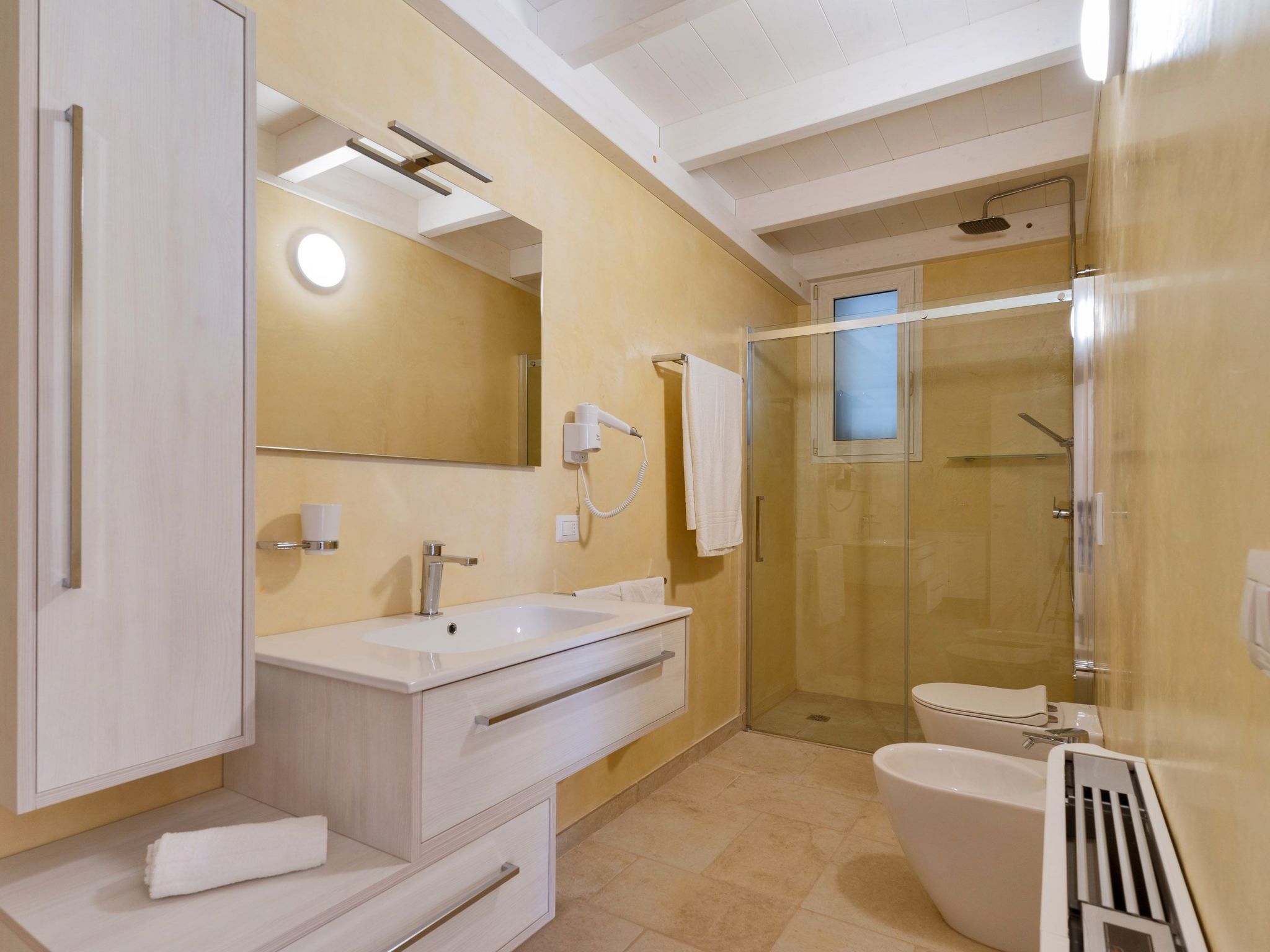 Haus in Casarano mit Außenhof-Drinnen