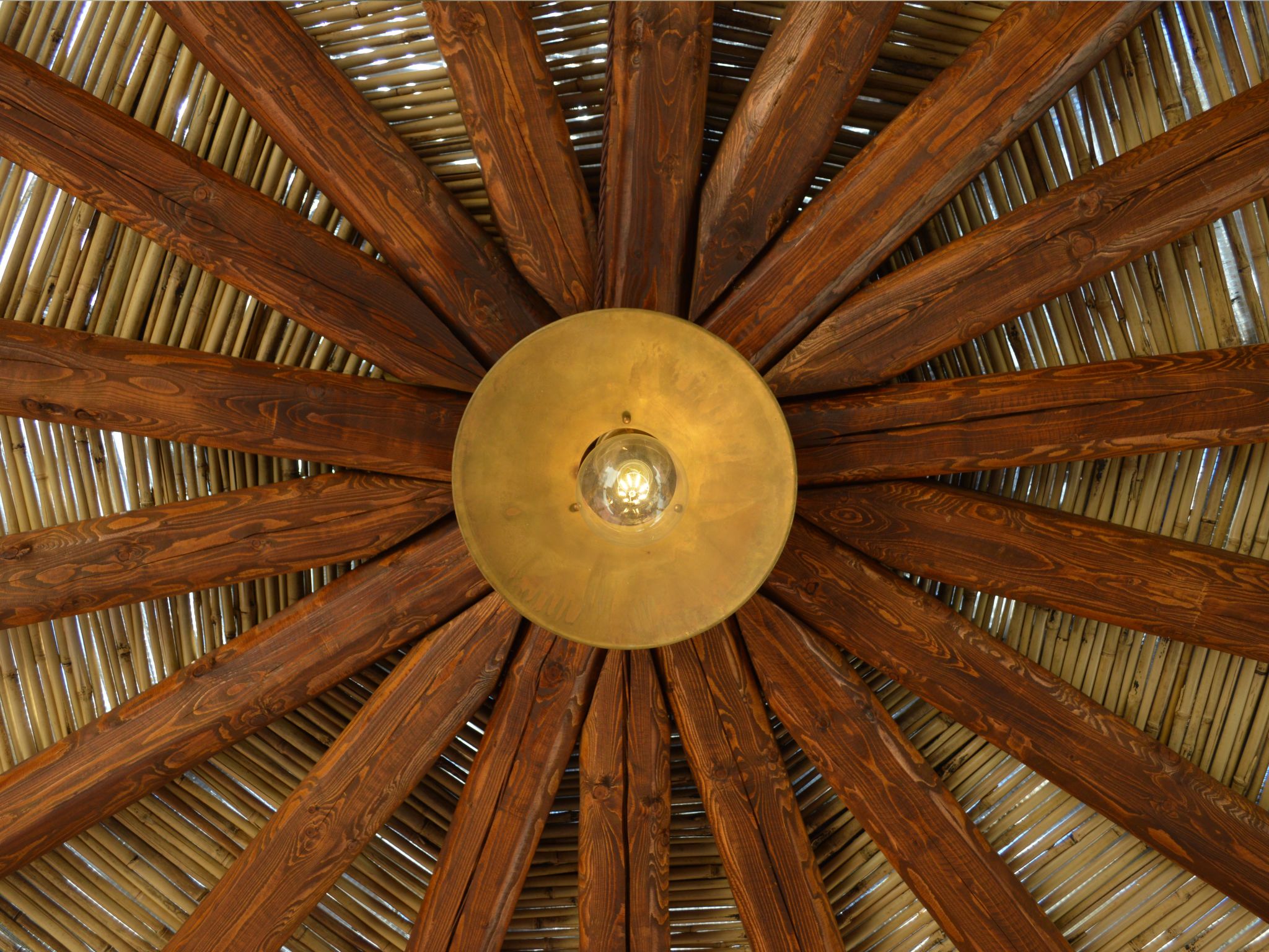 I FURNEDDHRI - Wohnstruktur bestehend aus 4 Trulli mit Schwimmbad-Drinnen