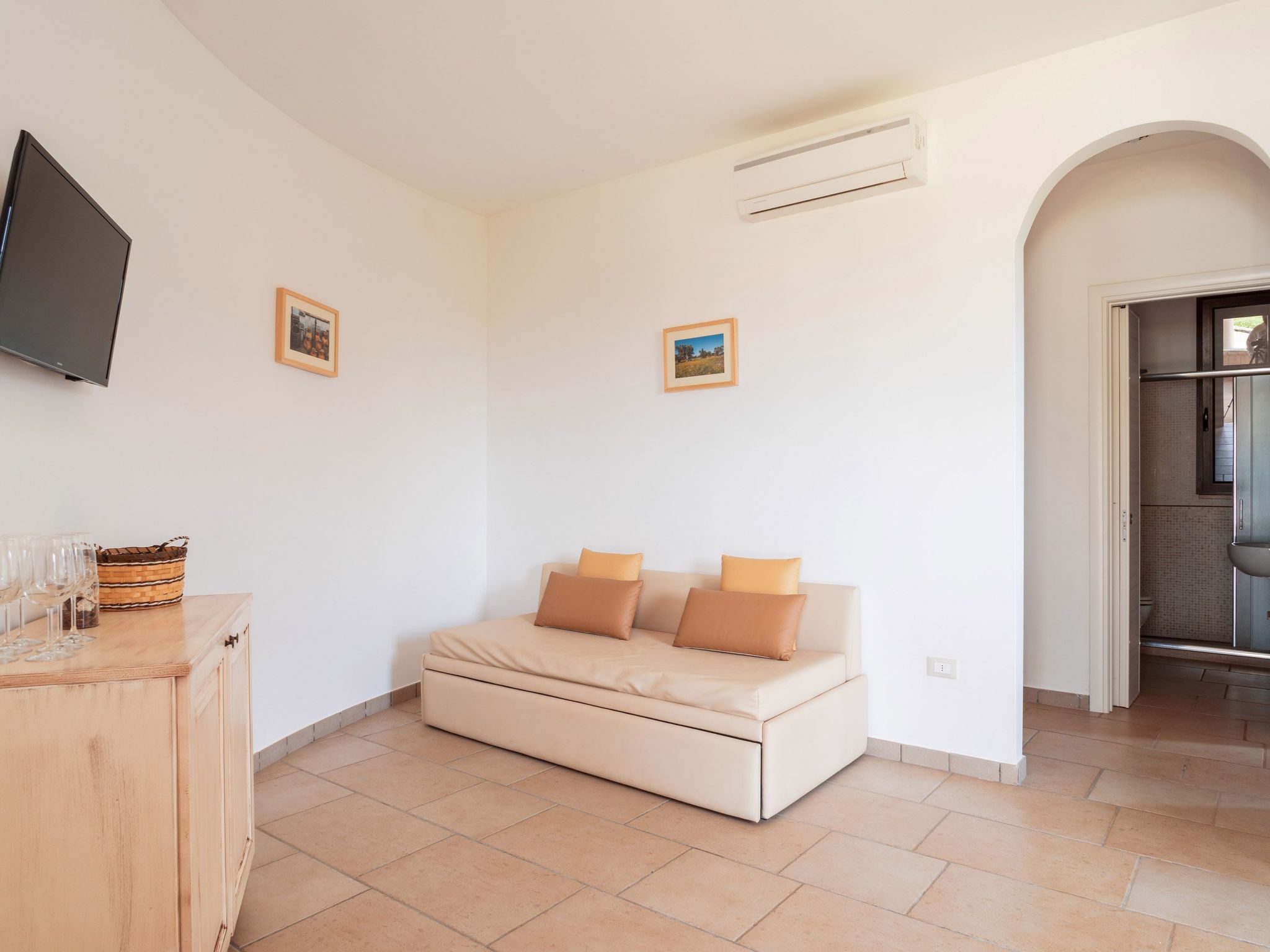 I FURNEDDHRI - Wohnstruktur bestehend aus 4 Trulli mit Schwimmbad-Drinnen