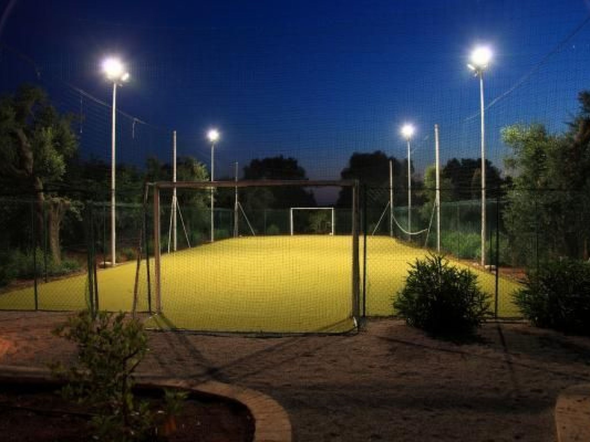 I FURNEDDHRI - Wohnstruktur bestehend aus 4 Trulli mit Schwimmbad-Drinnen