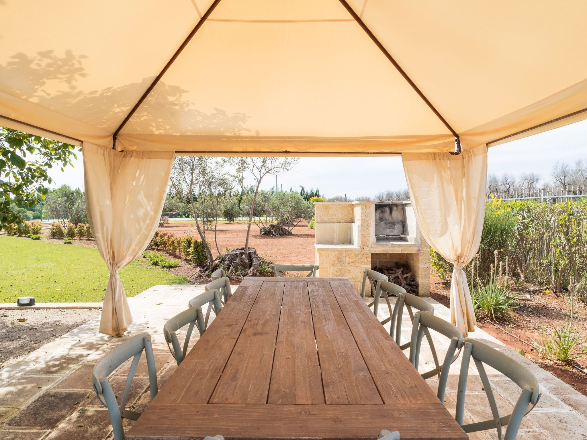 Furneddhri, trullo Fico-Dedans