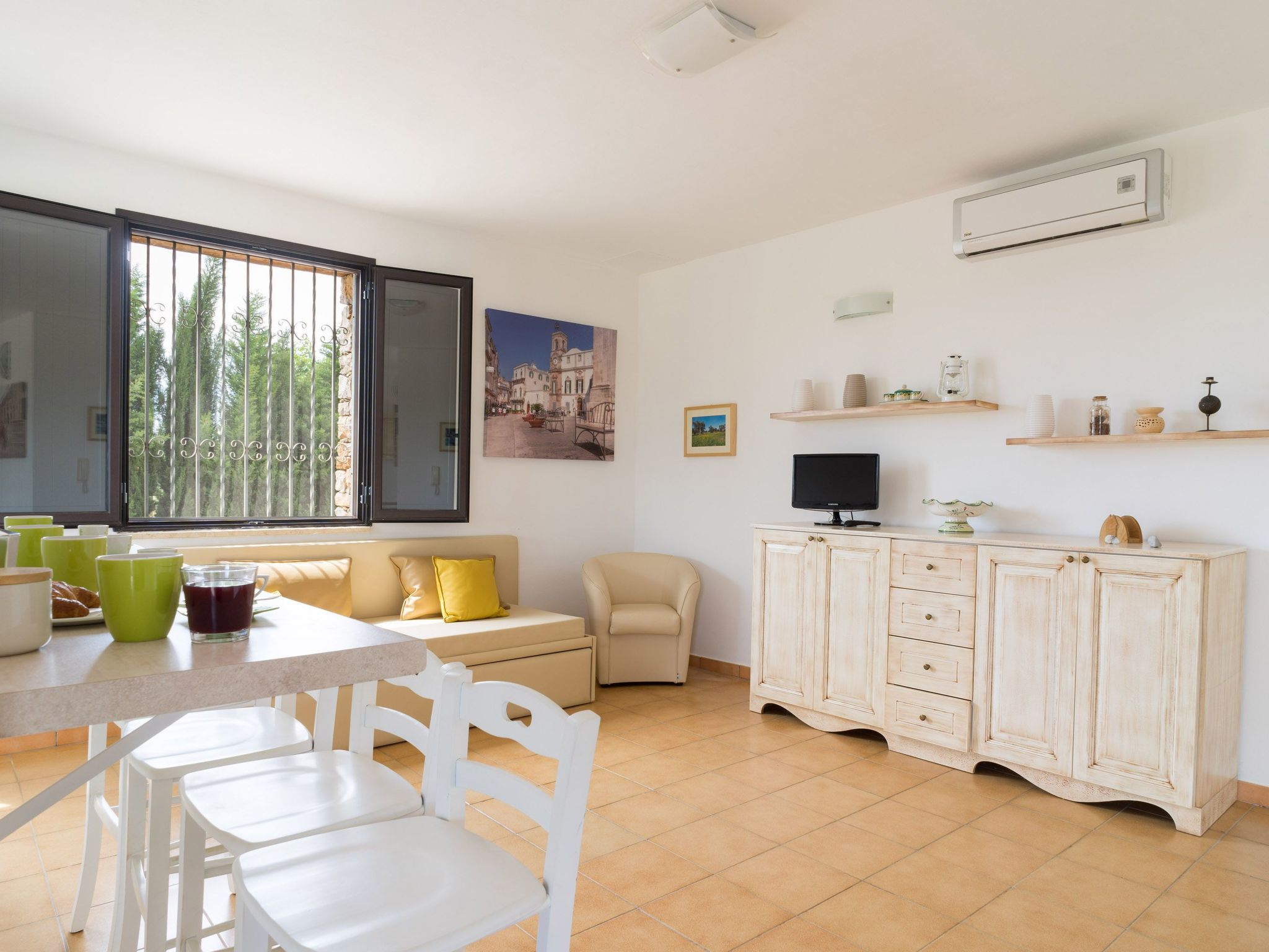 Furneddhri, trullo Fico-Dedans