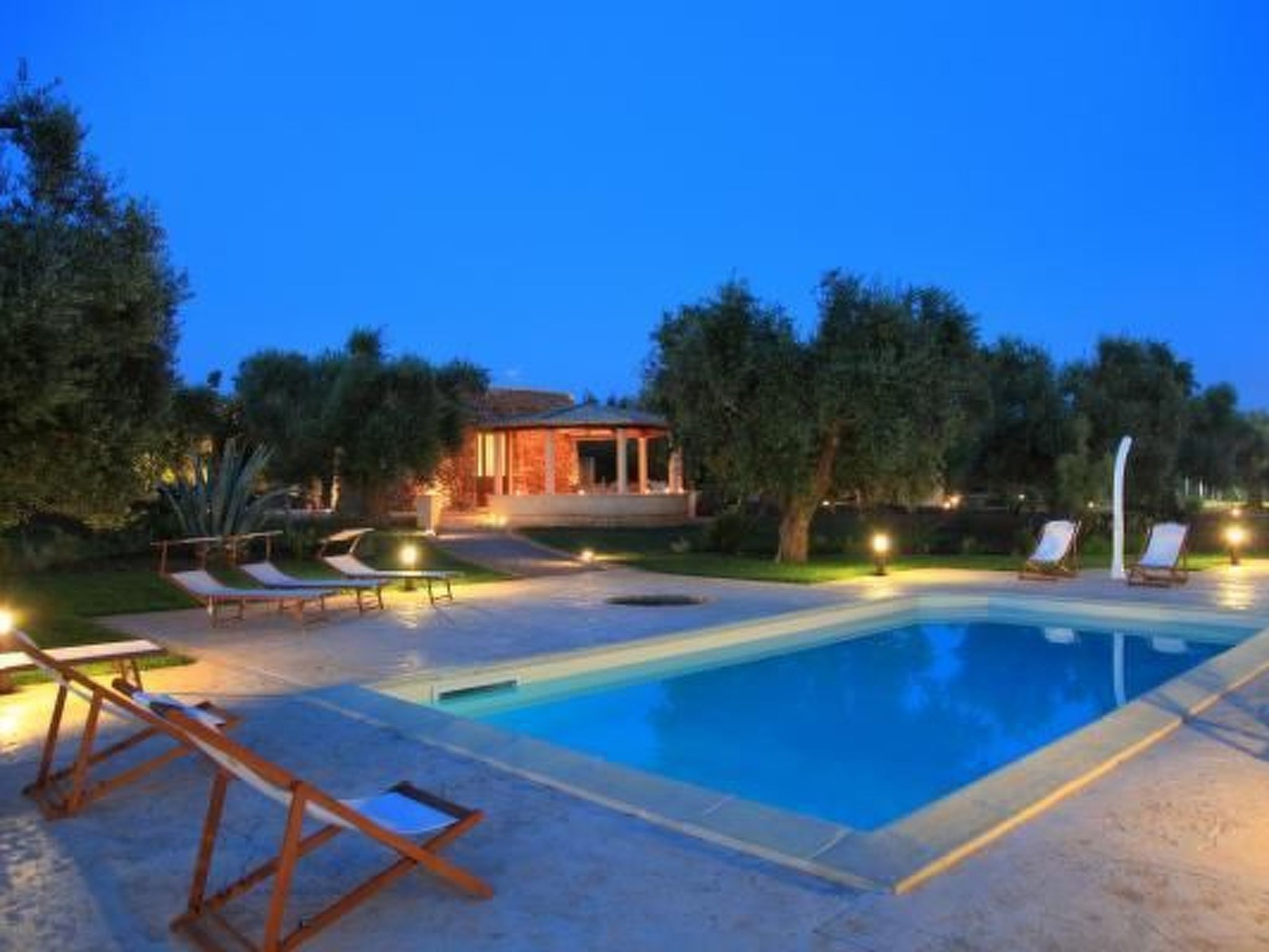 Furneddhri, trullo Fico-Dedans