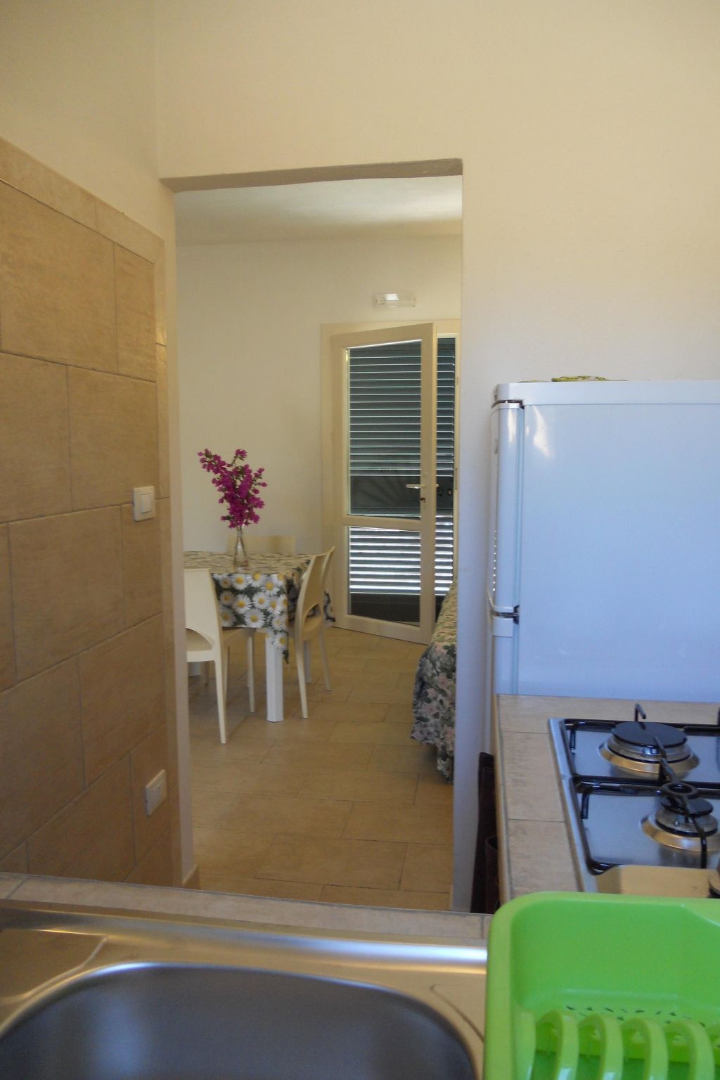 Schönes und gemütliches Studio-Apartment-Drinnen