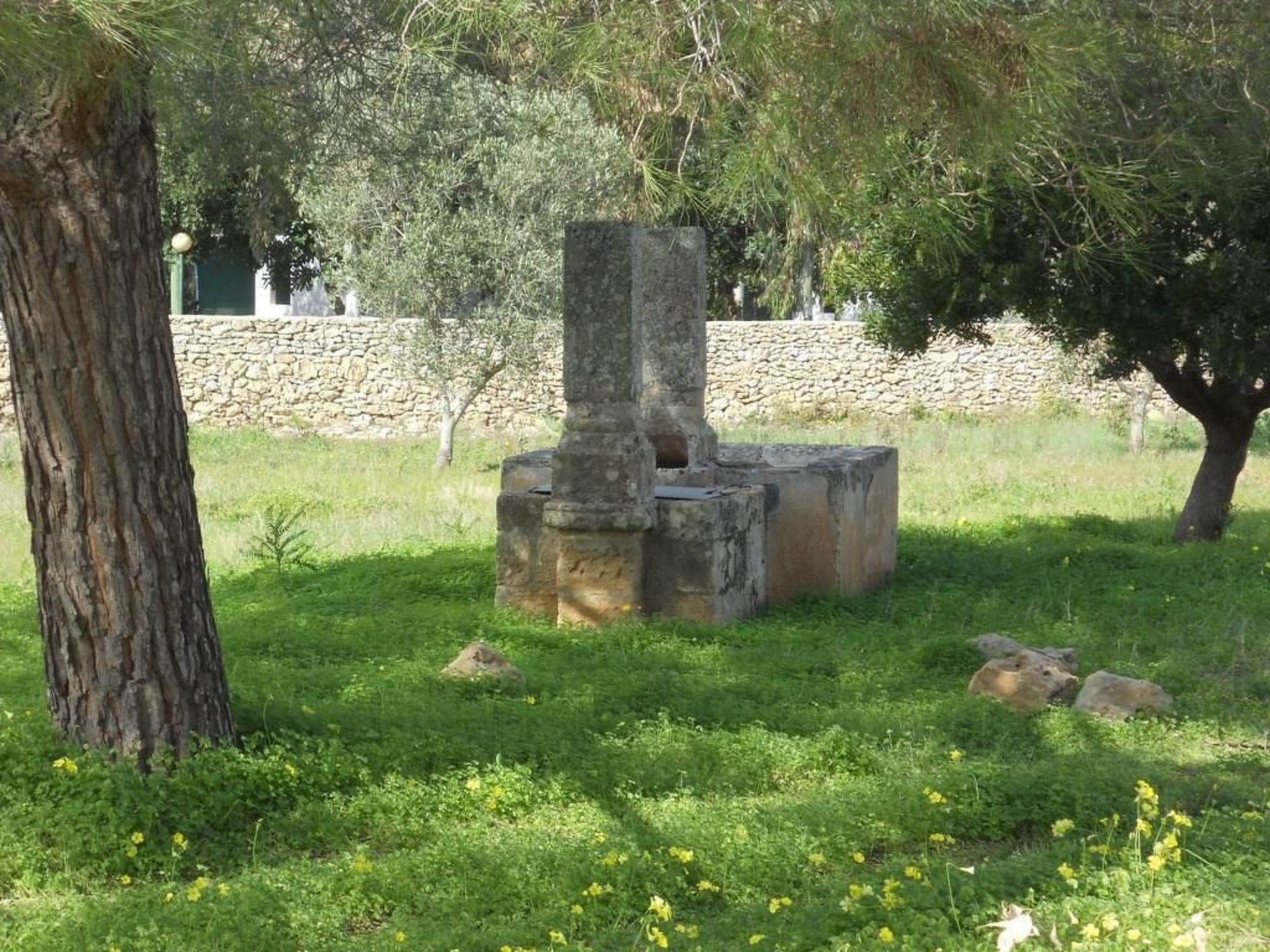 Altes Bauernhaus im Grünen-Inside