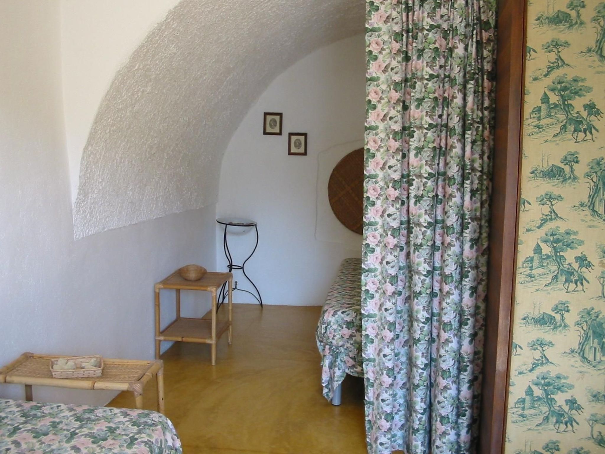 Altes Bauernhaus im Grünen-Inside