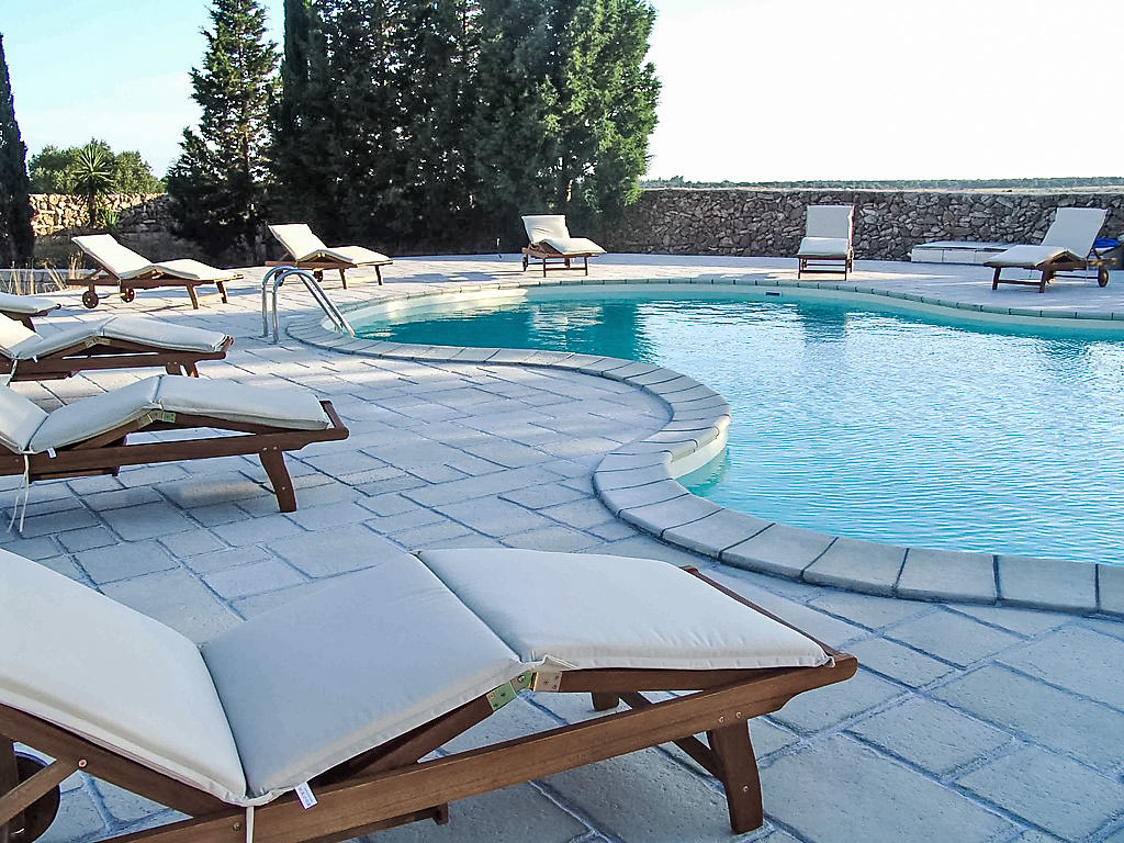 Tenuta Nucci — Pool Outdoor